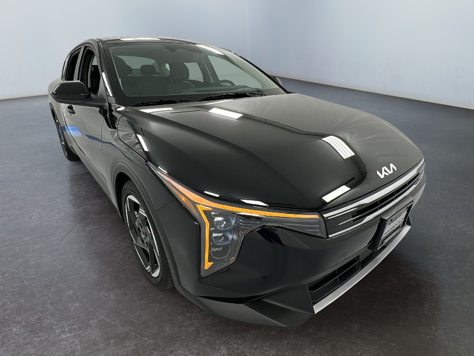 2025 Kia K4 EX 1