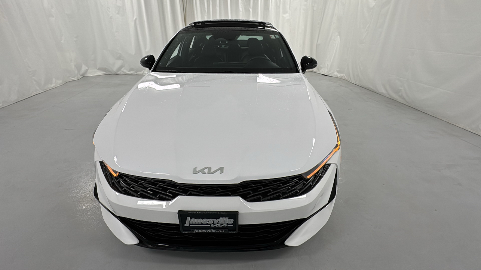 2022 Kia K5 GT 8