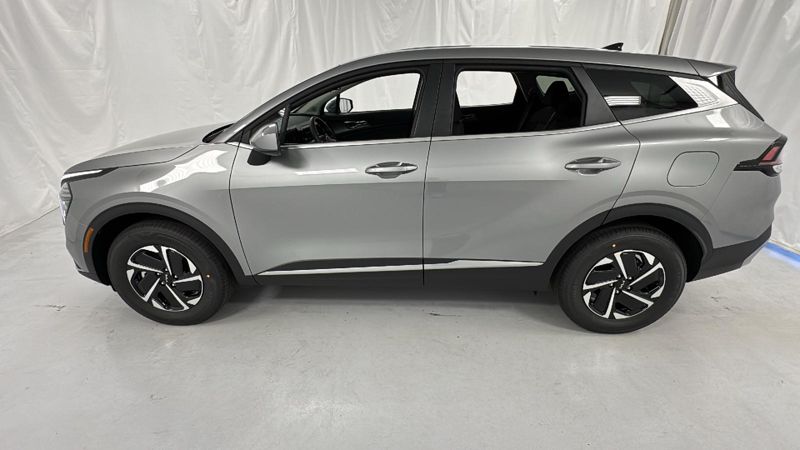 2025 Kia Sportage Hybrid LX 6