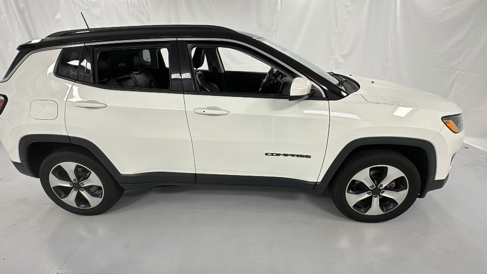 2018 Jeep Compass Latitude 2