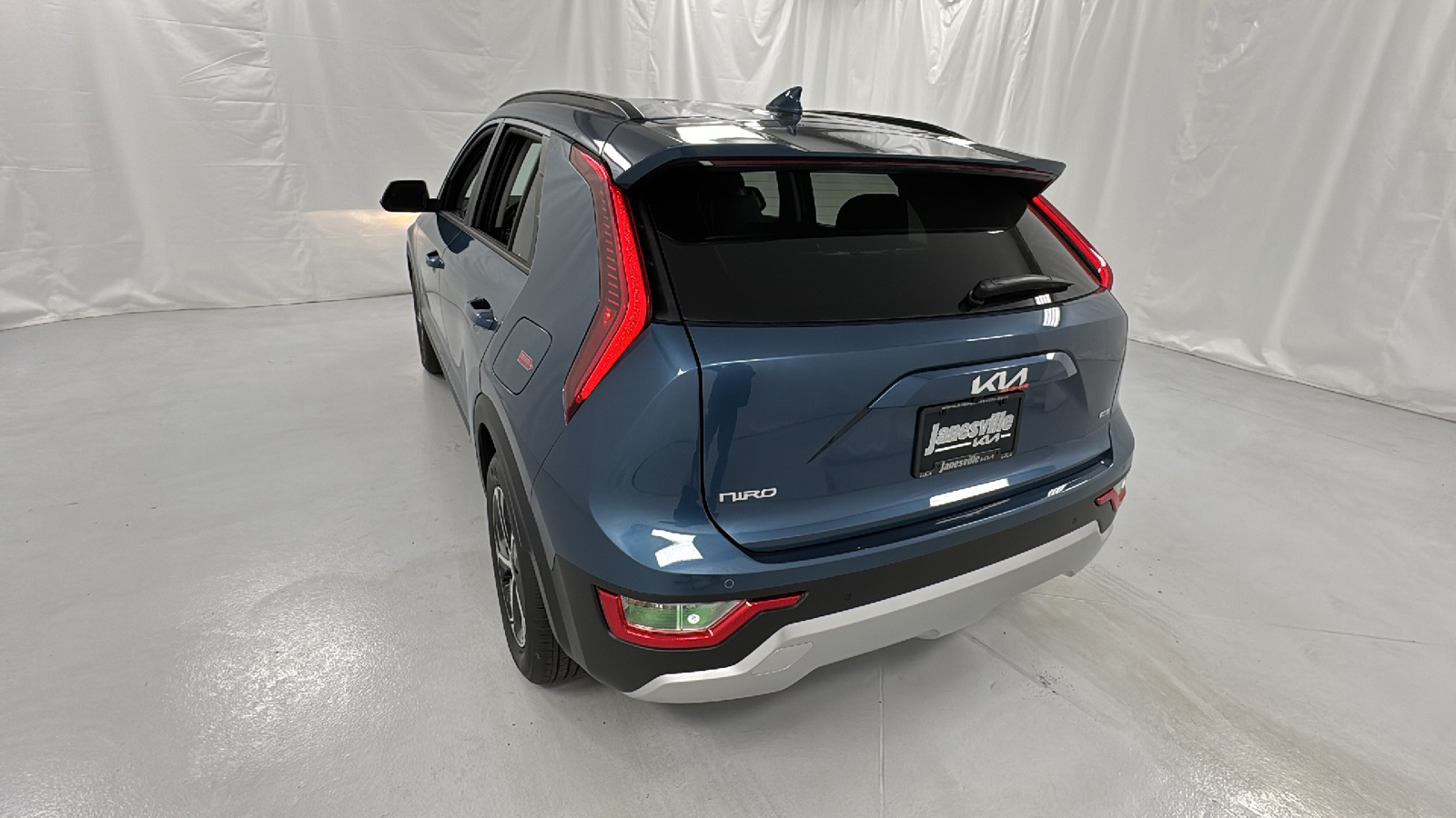 2025 Kia Niro EX 5