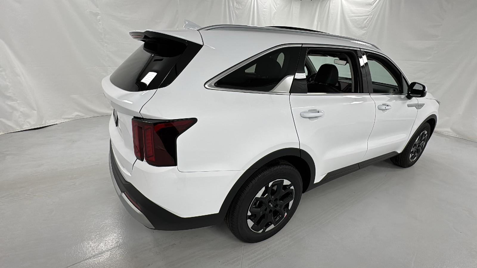 2025 Kia Sorento S 3