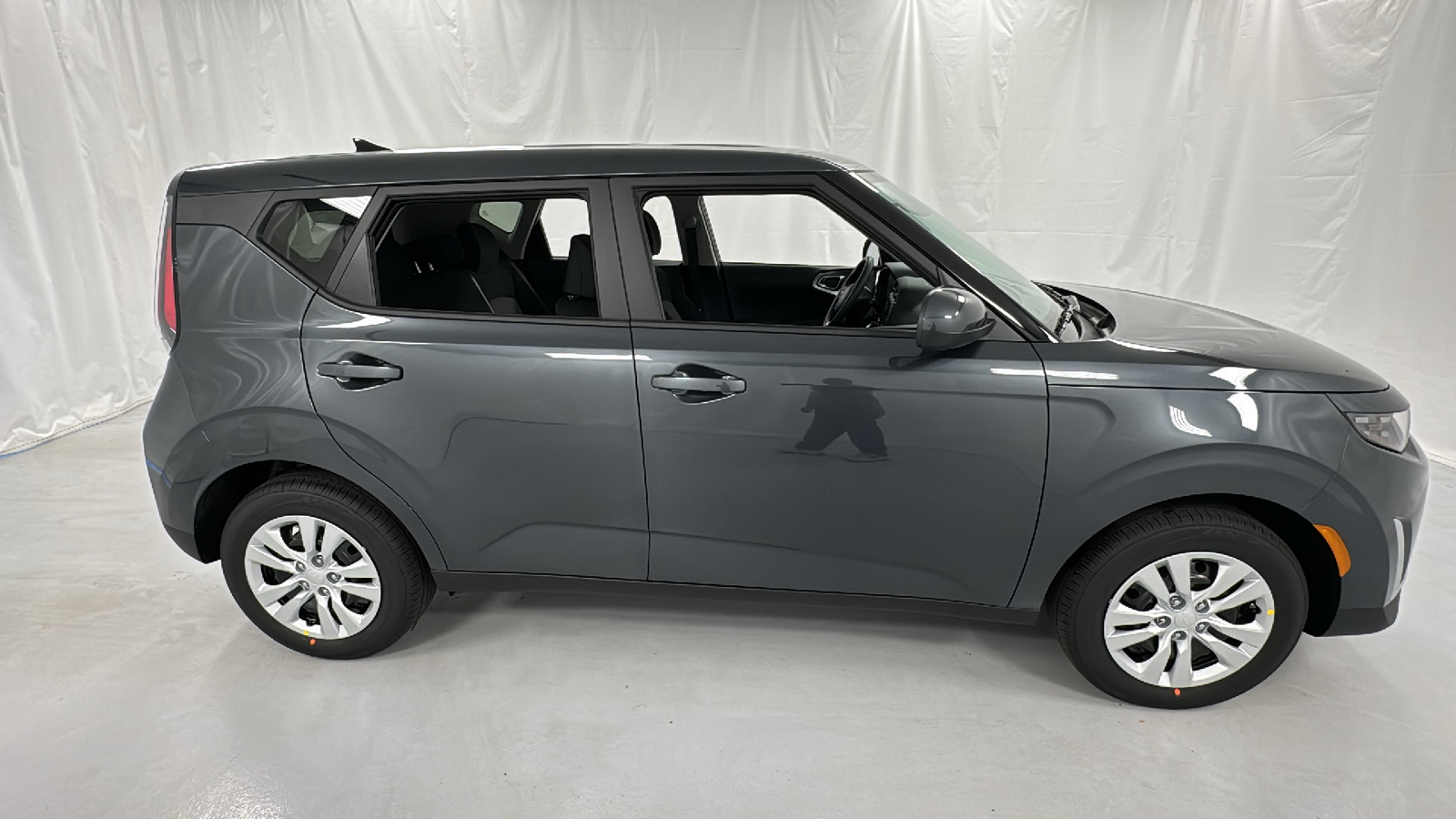 2025 Kia Soul LX 2