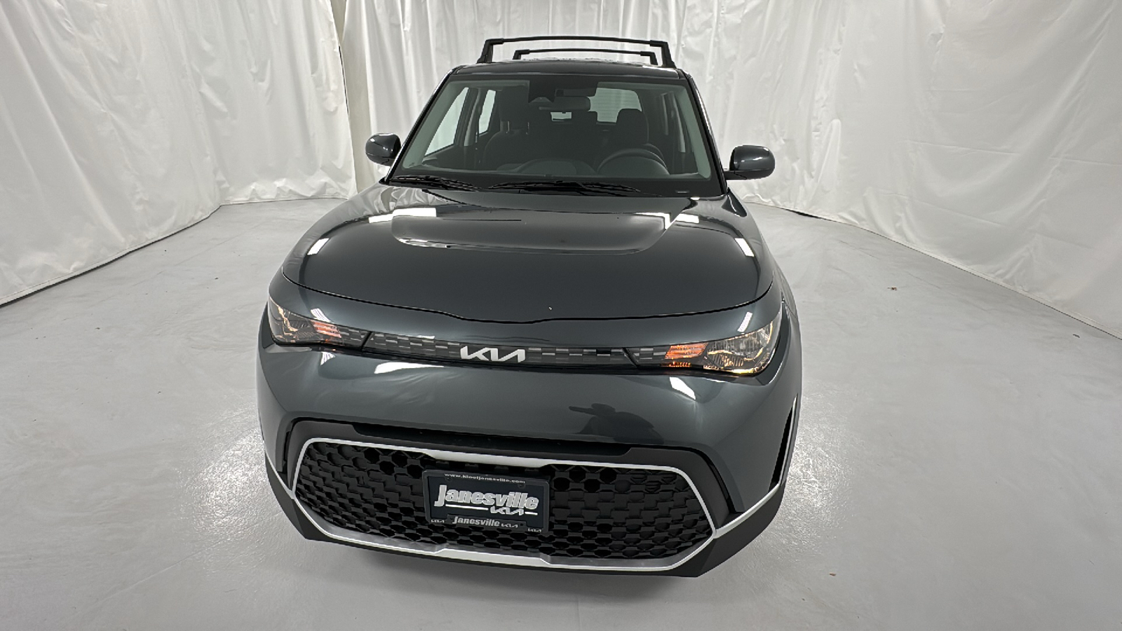 2025 Kia Soul LX 8