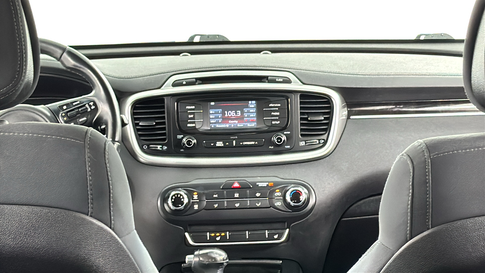 2016 Kia Sorento LX 17