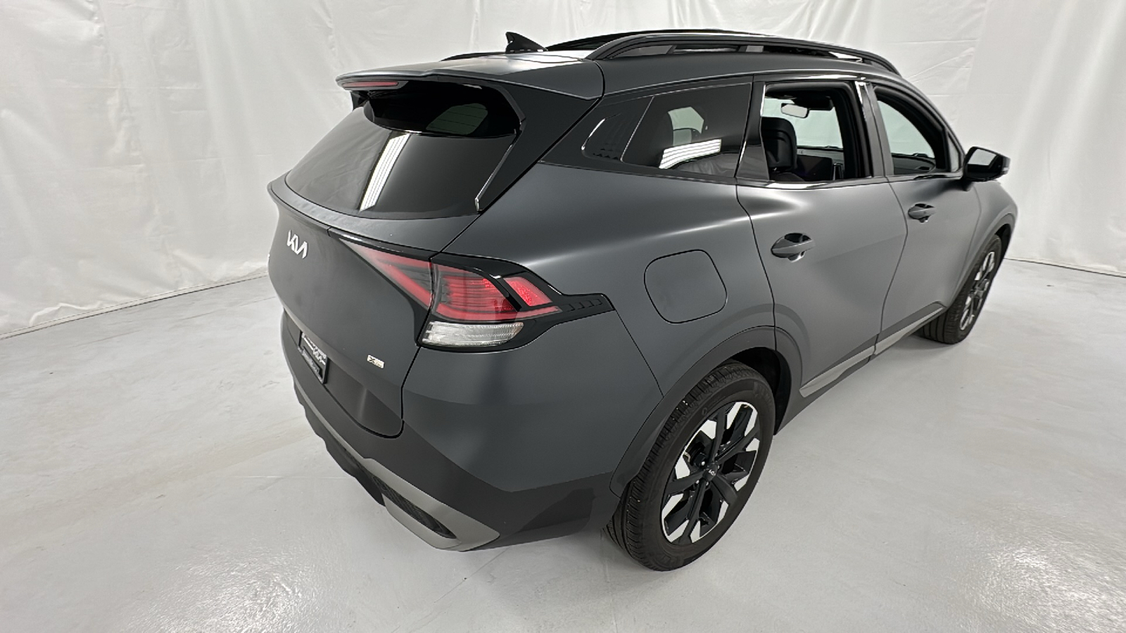 2023 Kia Sportage Plug-In Hybrid X-Line 3