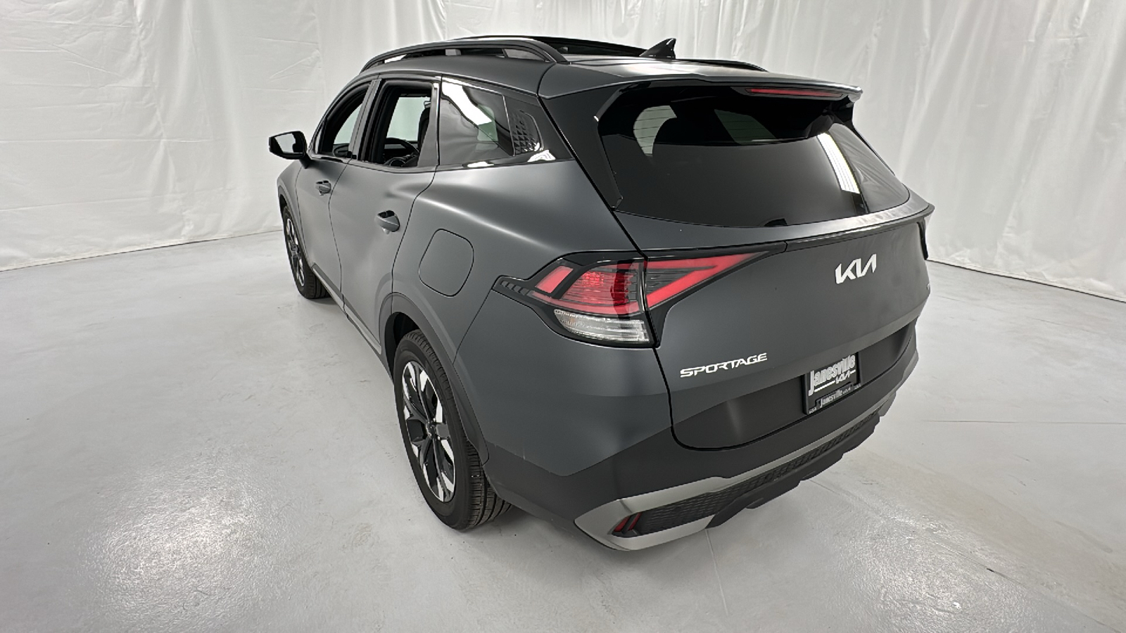 2023 Kia Sportage Plug-In Hybrid X-Line 5