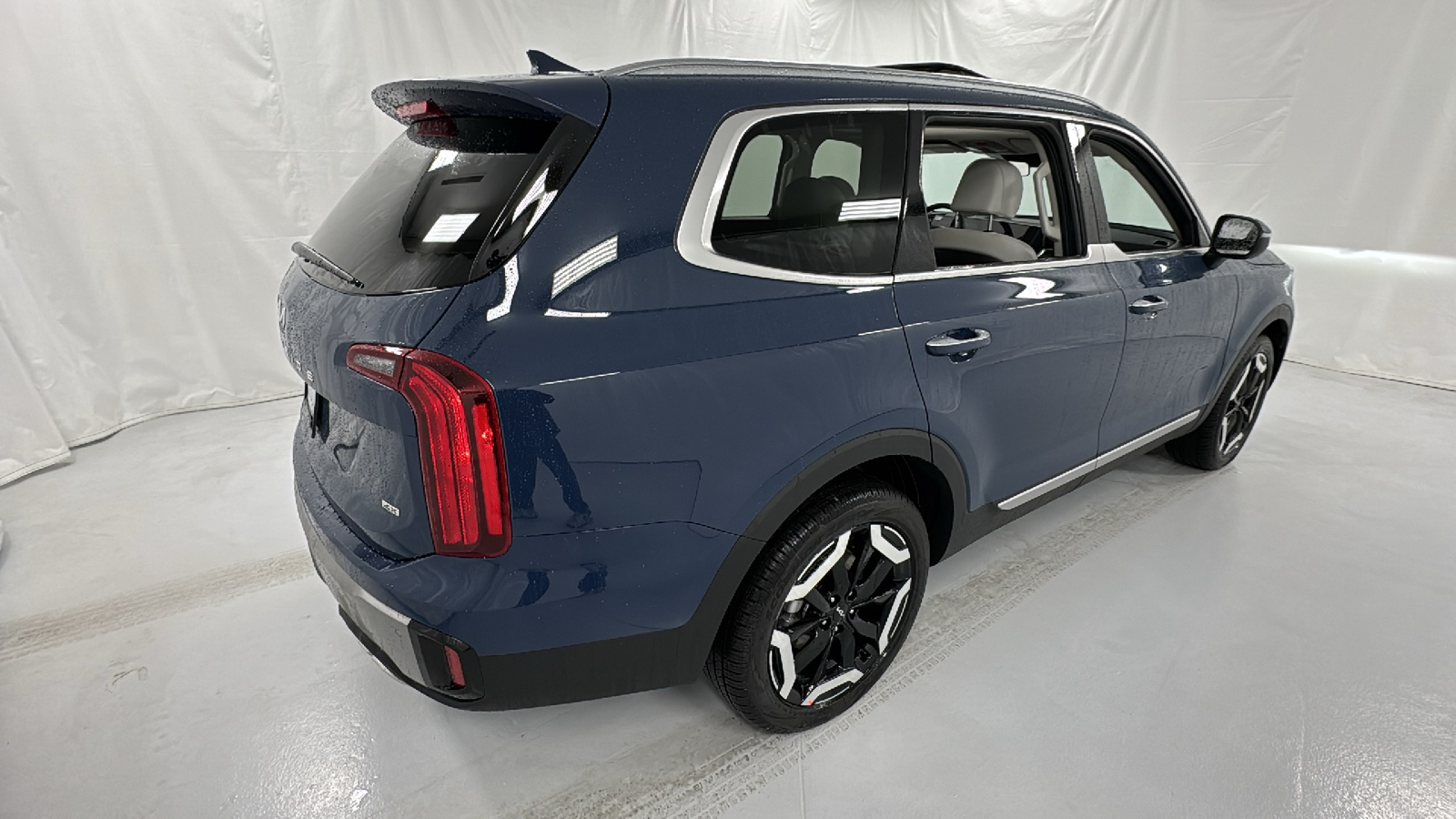 2025 Kia Telluride S 3