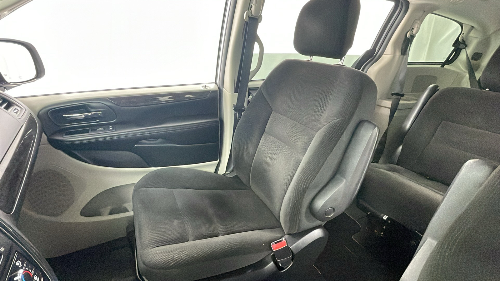 2018 Dodge Grand Caravan SE 13