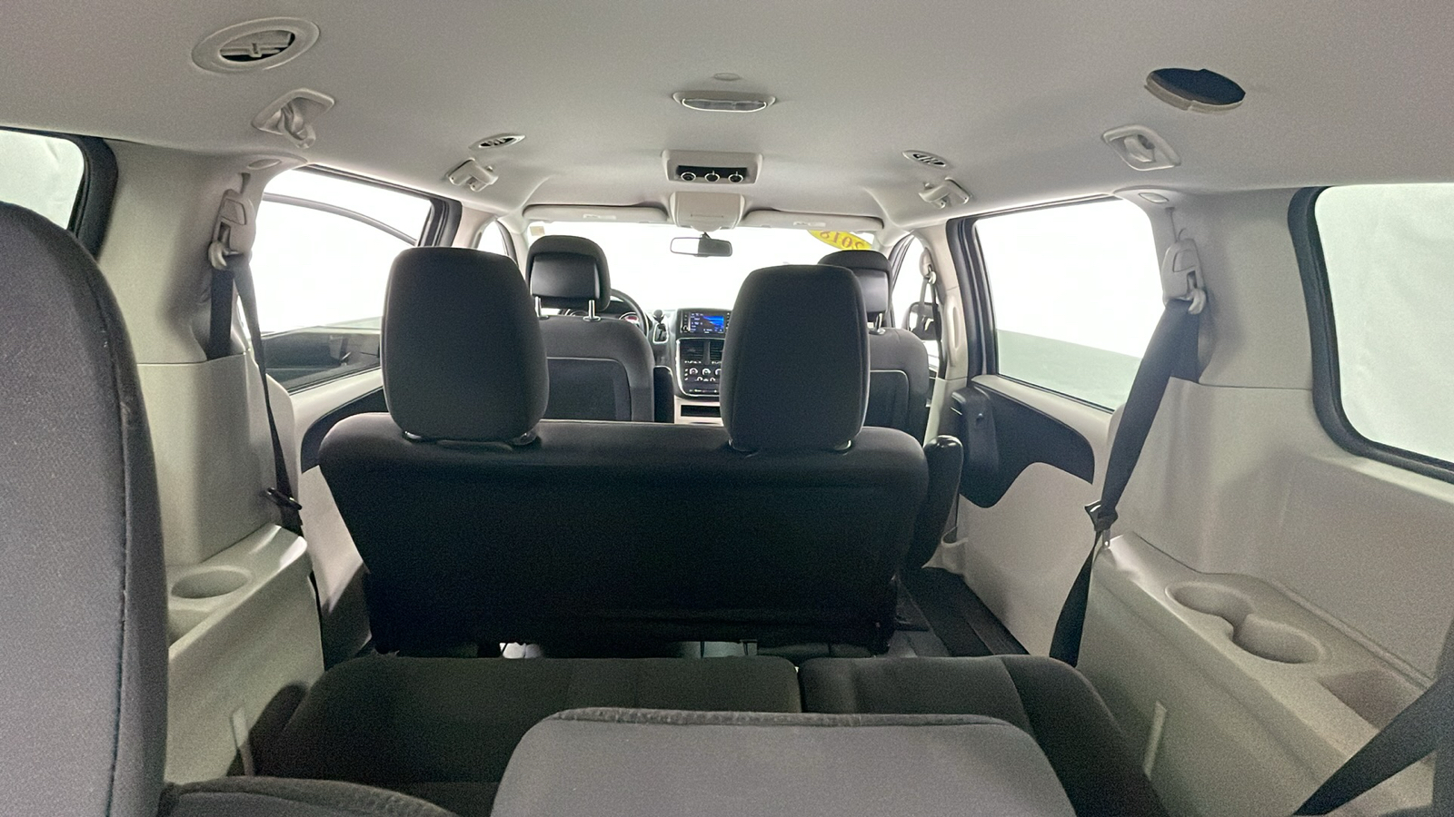2018 Dodge Grand Caravan SE 17