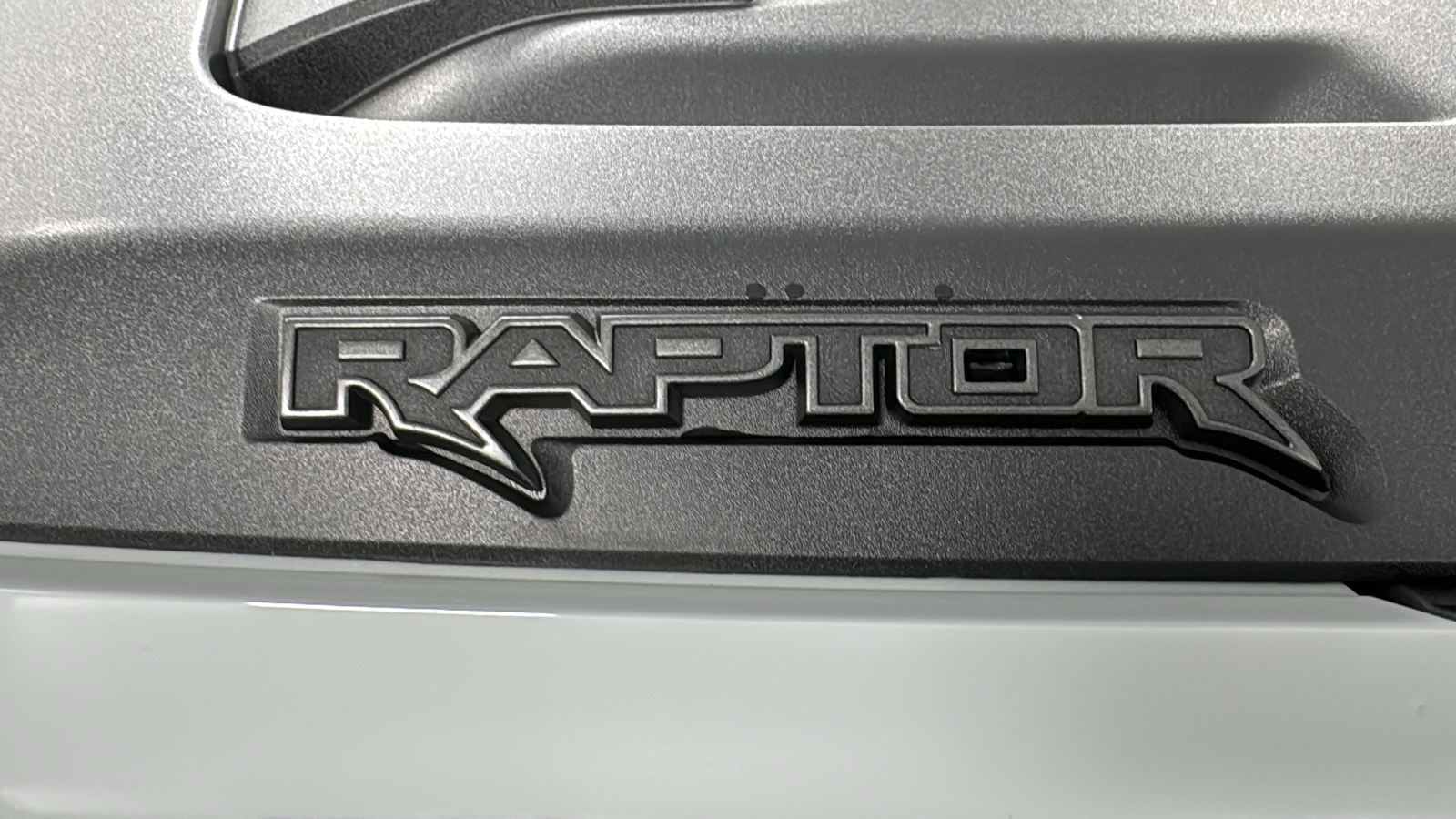 2023 Ford F-150 Raptor 38