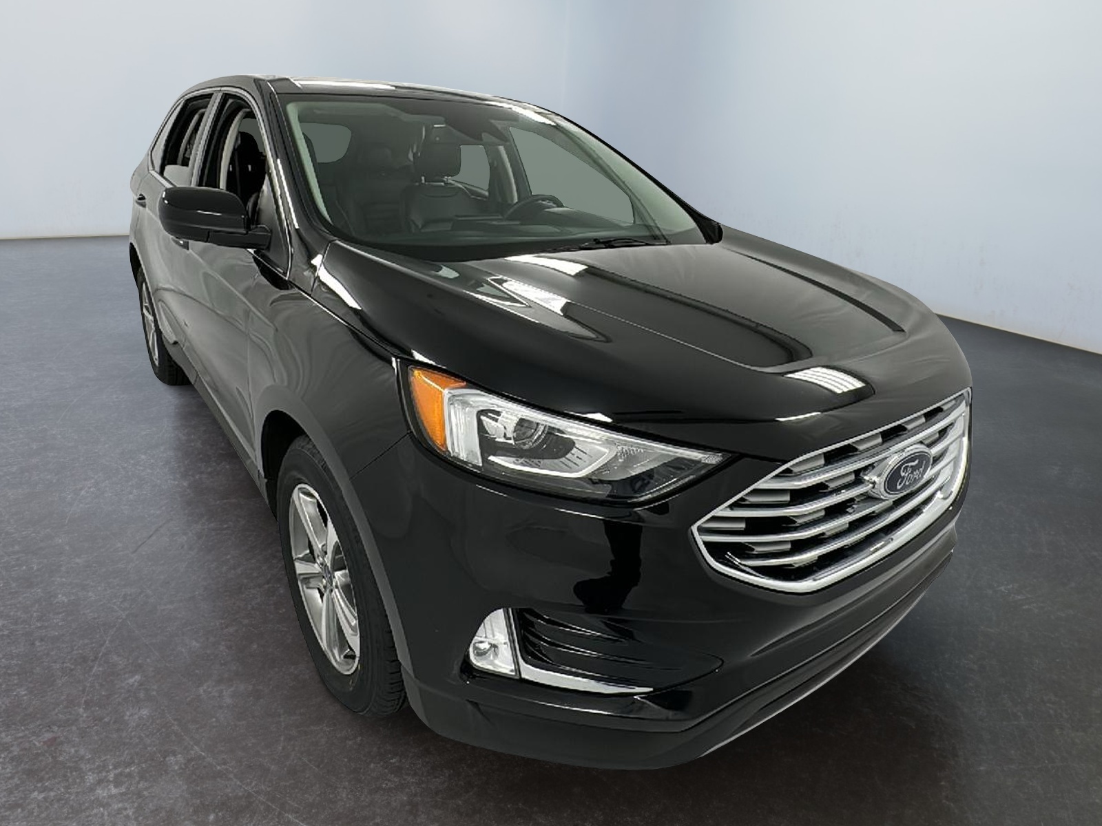 2021 Ford Edge SEL 1