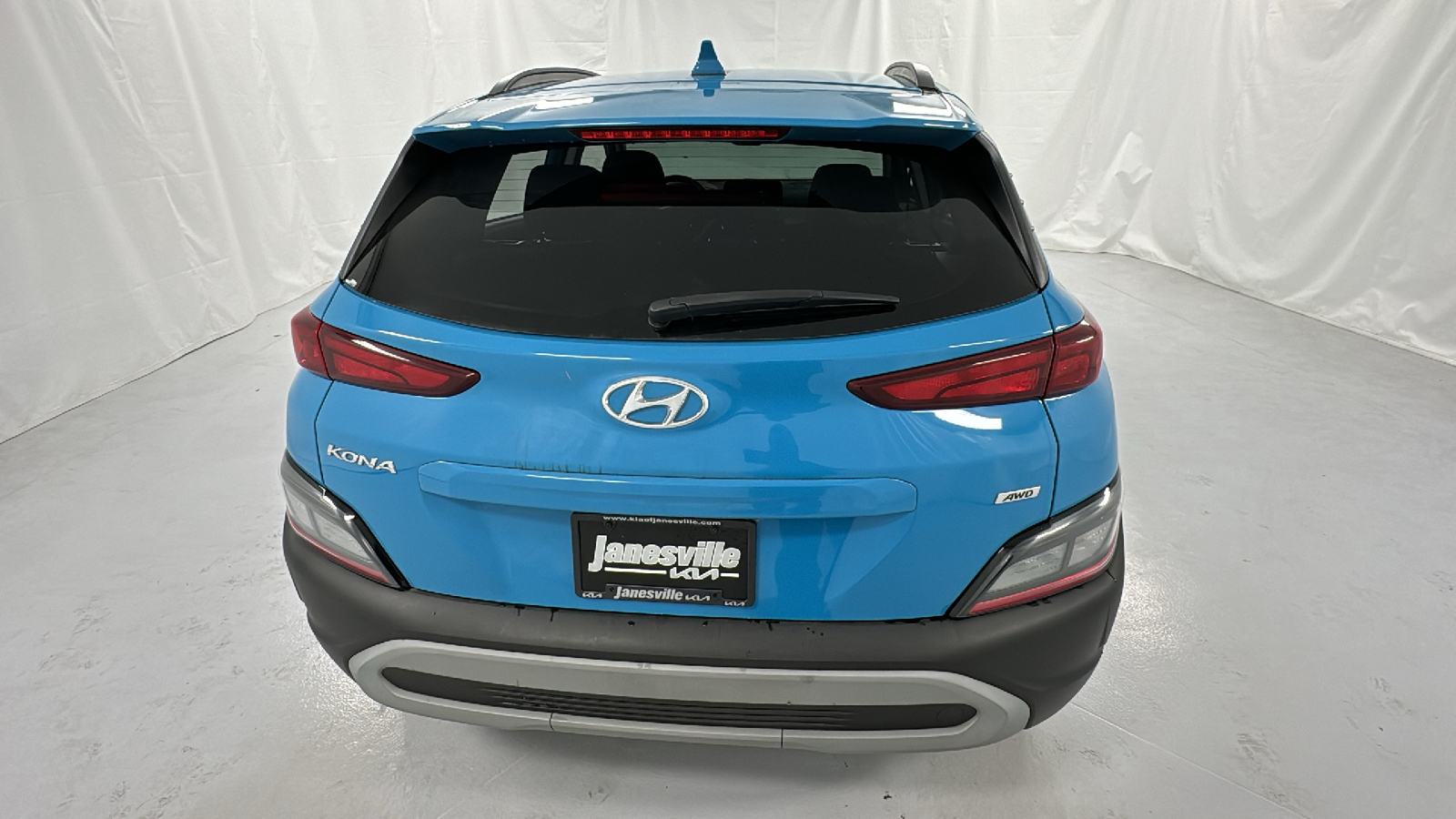 2023 Hyundai Kona SEL 4