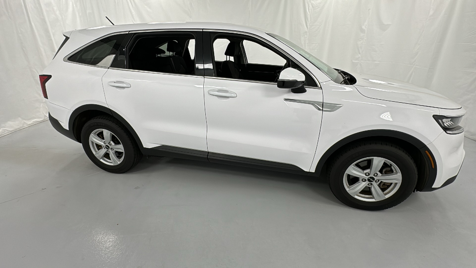 2022 Kia Sorento LX 2