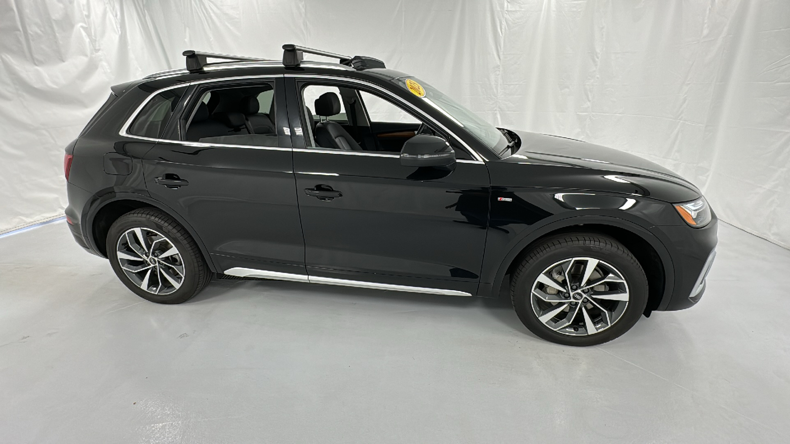 2023 Audi Q5 45 S line Premium Plus 2