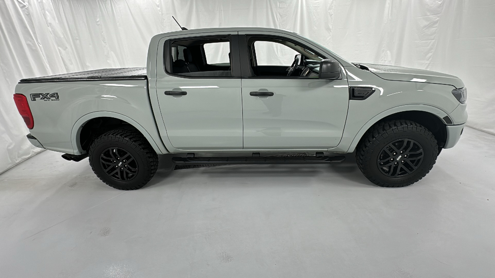 2021 Ford Ranger XLT 2