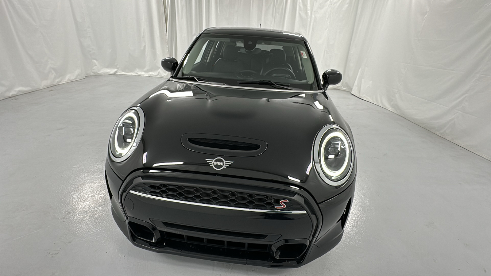 2022 MINI Cooper S  8