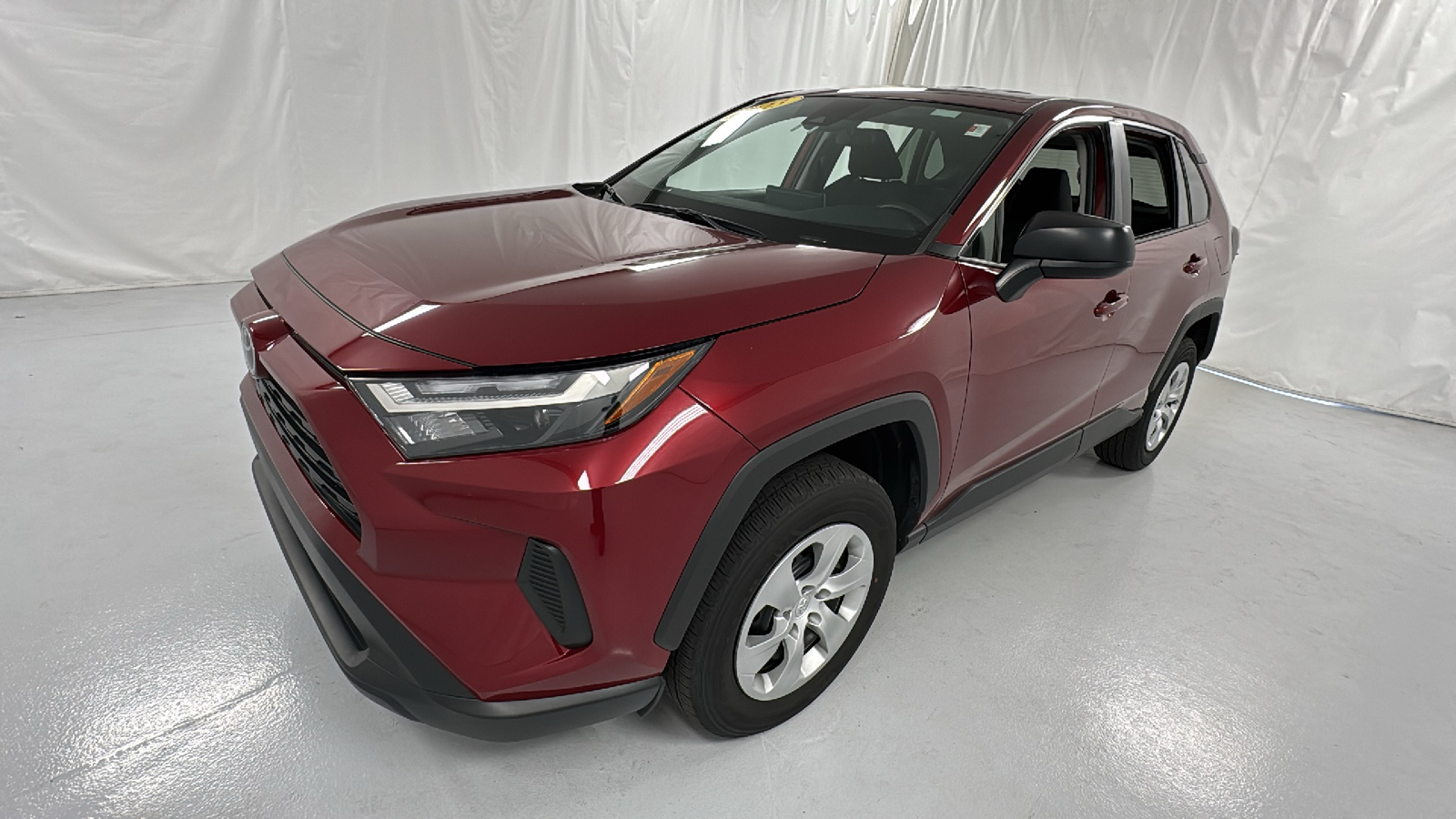 2023 Toyota RAV4 LE 7