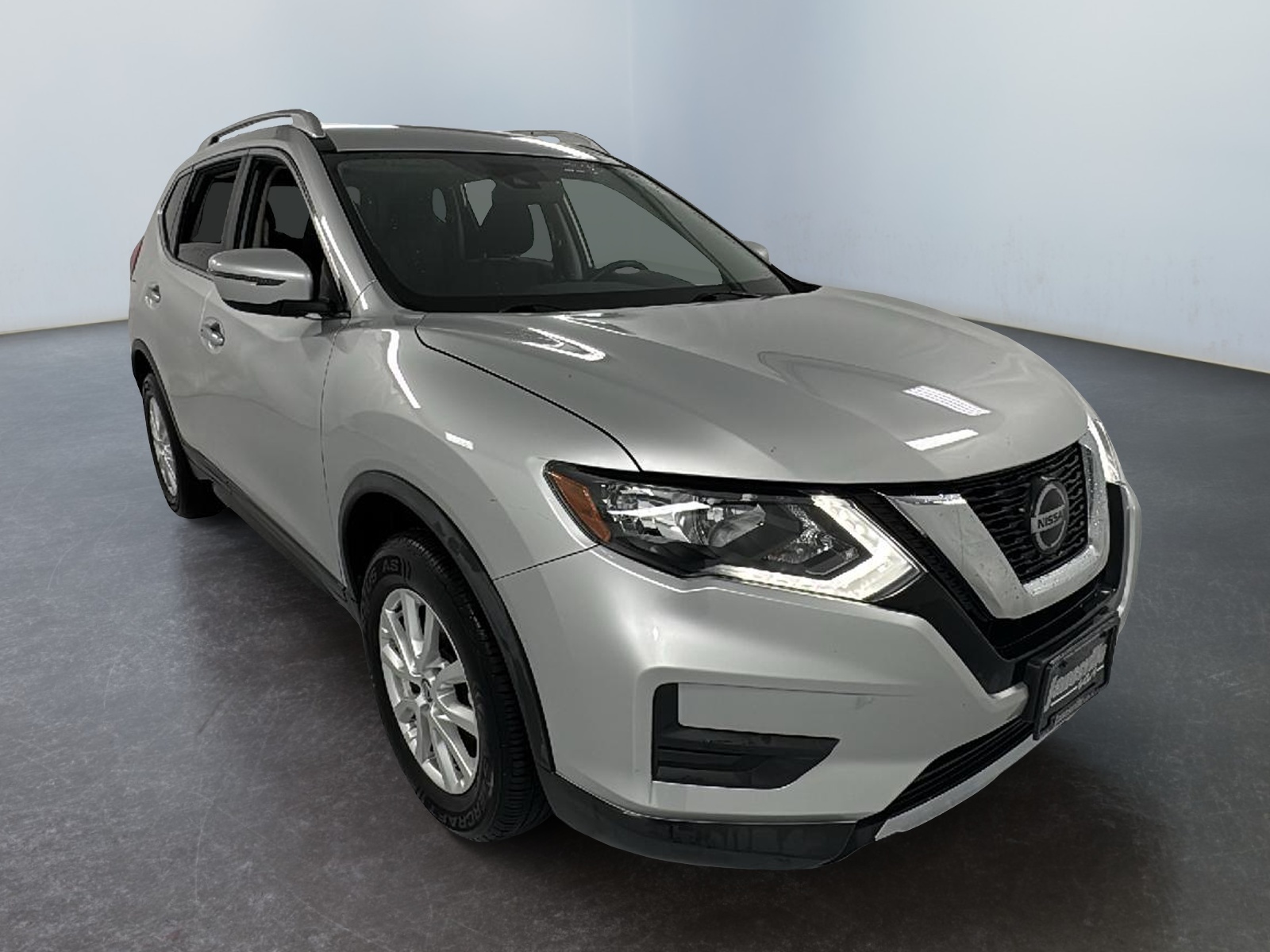 2020 Nissan Rogue SV 1