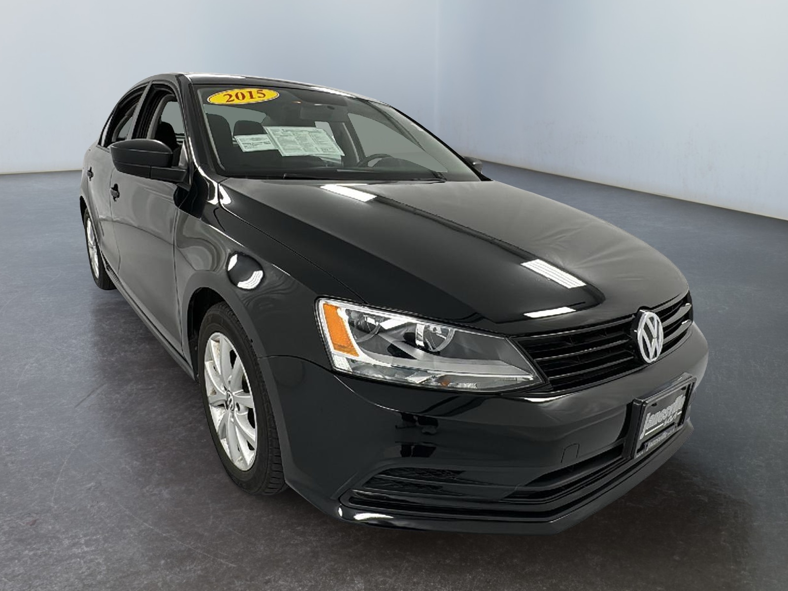 2015 Volkswagen Jetta 2.0L Base 1