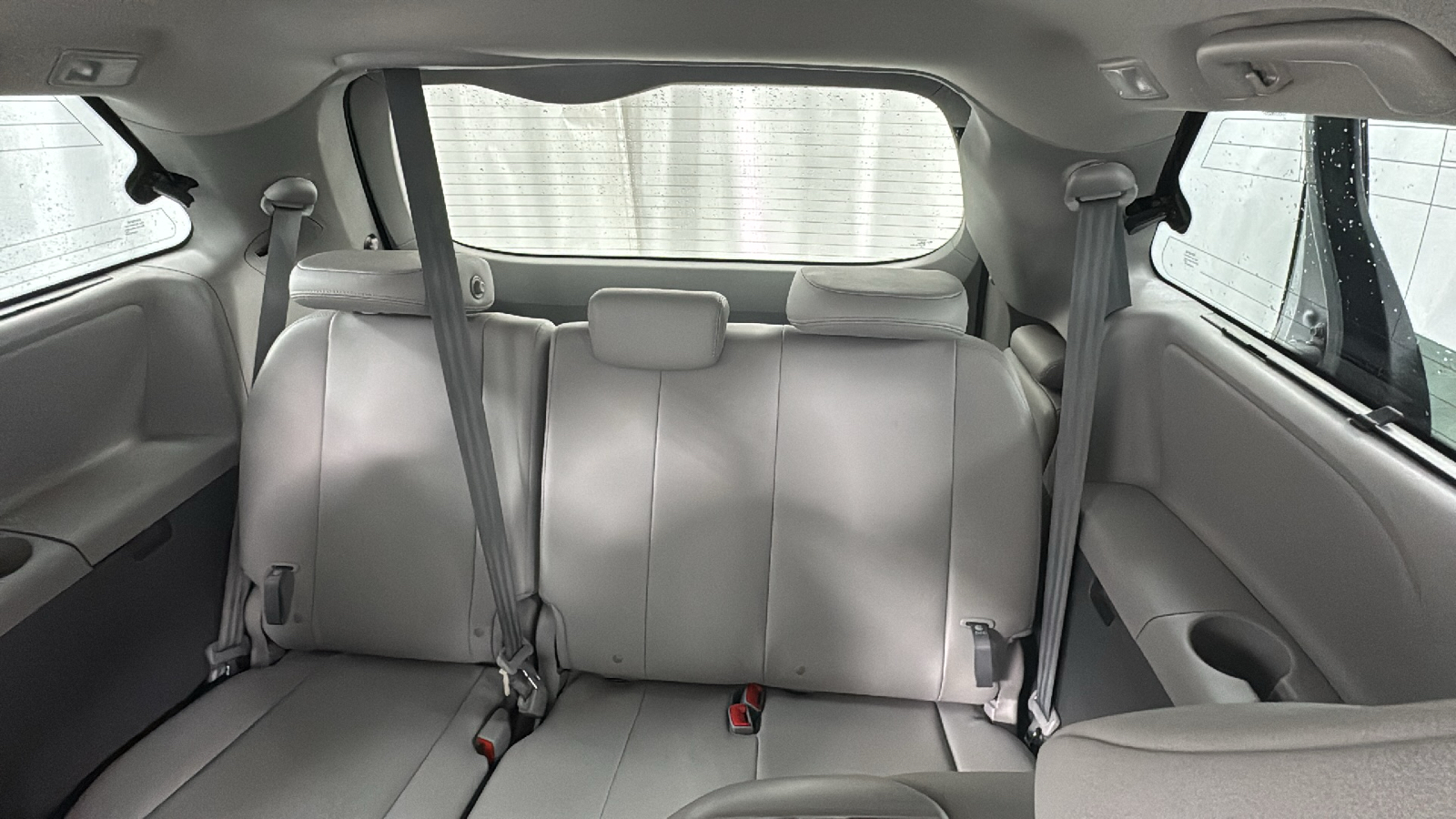 2020 Toyota Sienna XLE Premium 15