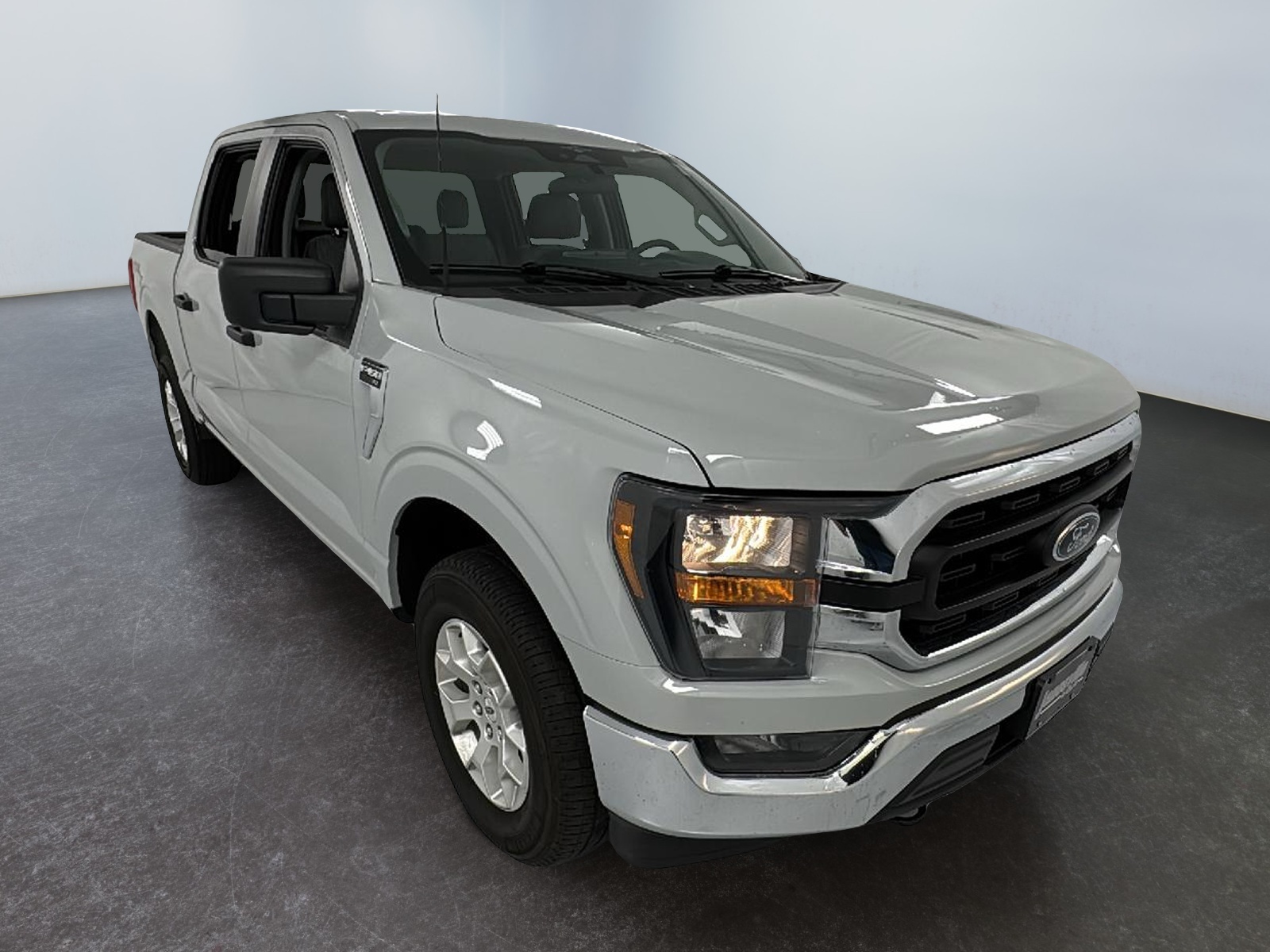 2023 Ford F-150 XLT 1