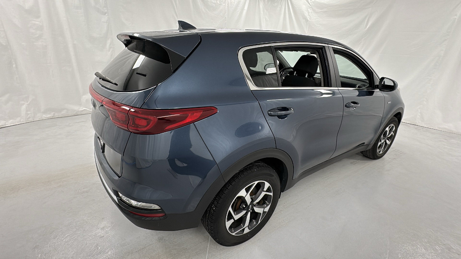 2022 Kia Sportage LX 3