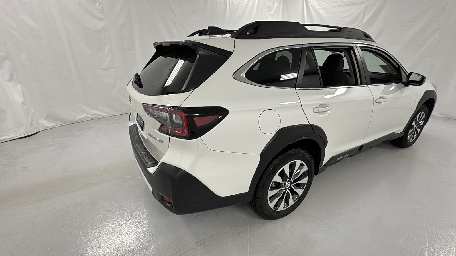 2025 Subaru Outback Limited 3