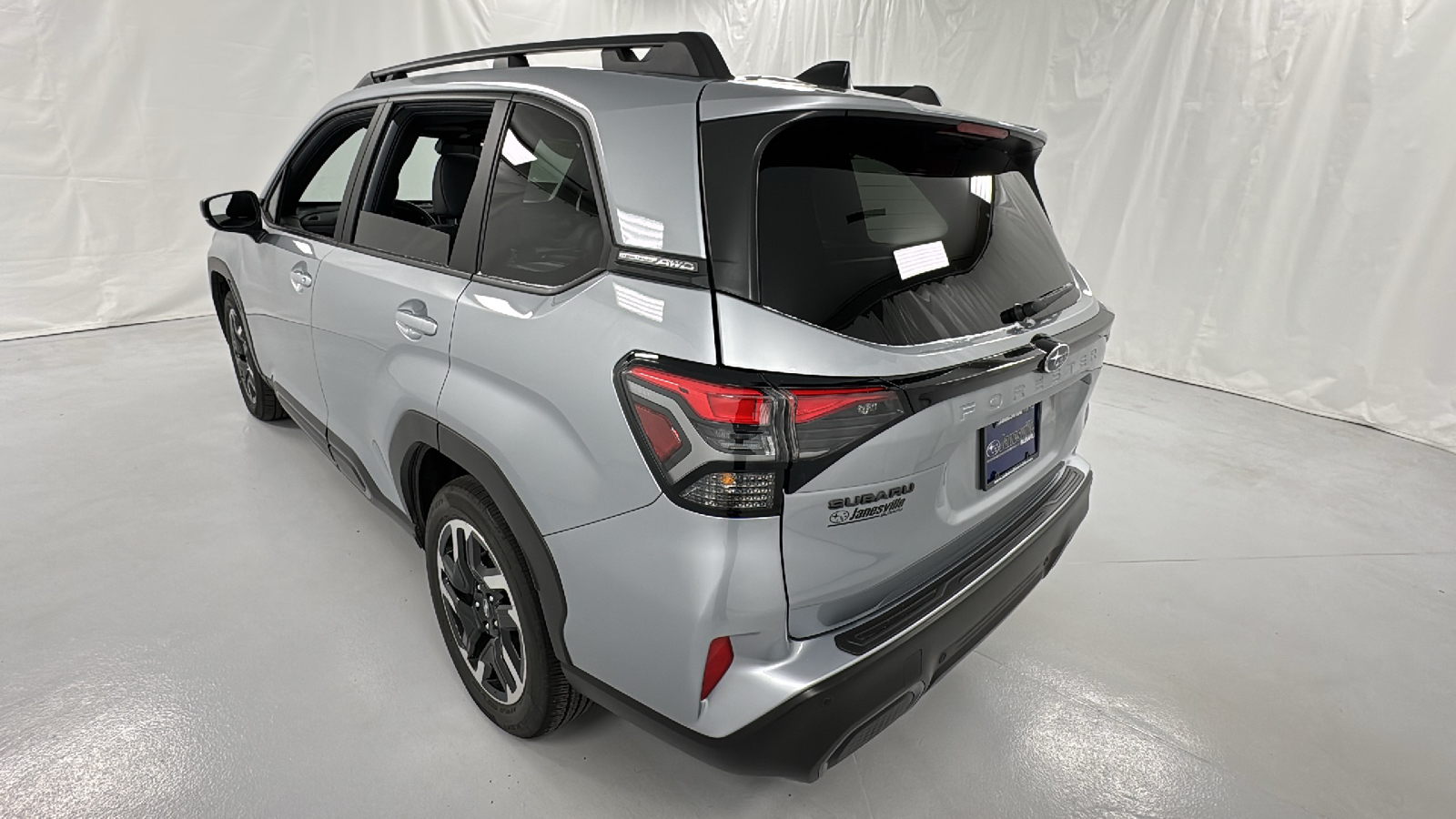 2025 Subaru Forester Limited 5