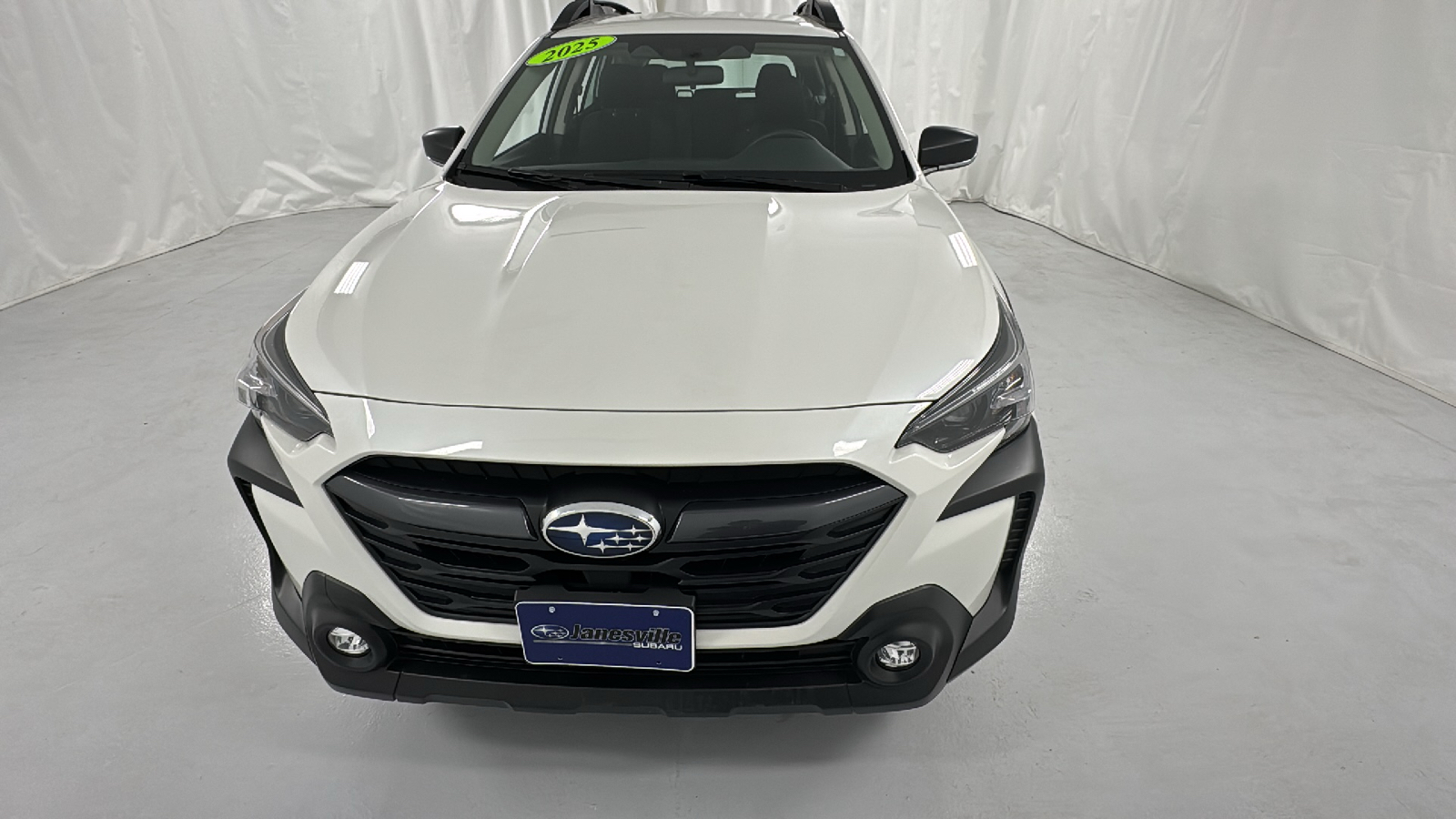 2025 Subaru Outback 2.5i 8