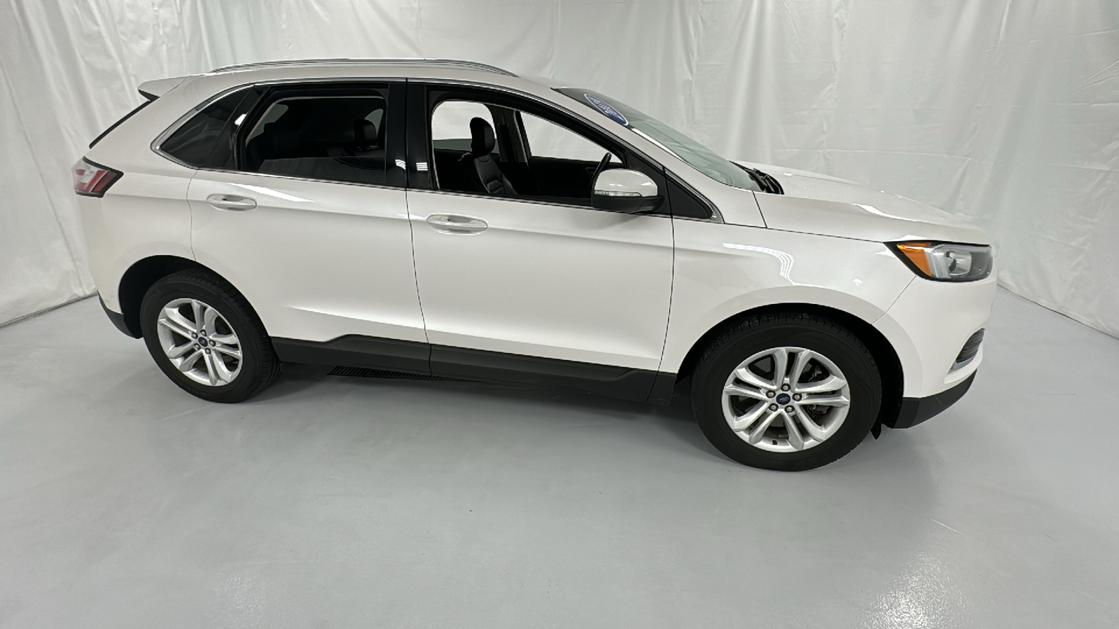 2019 Ford Edge SEL 2