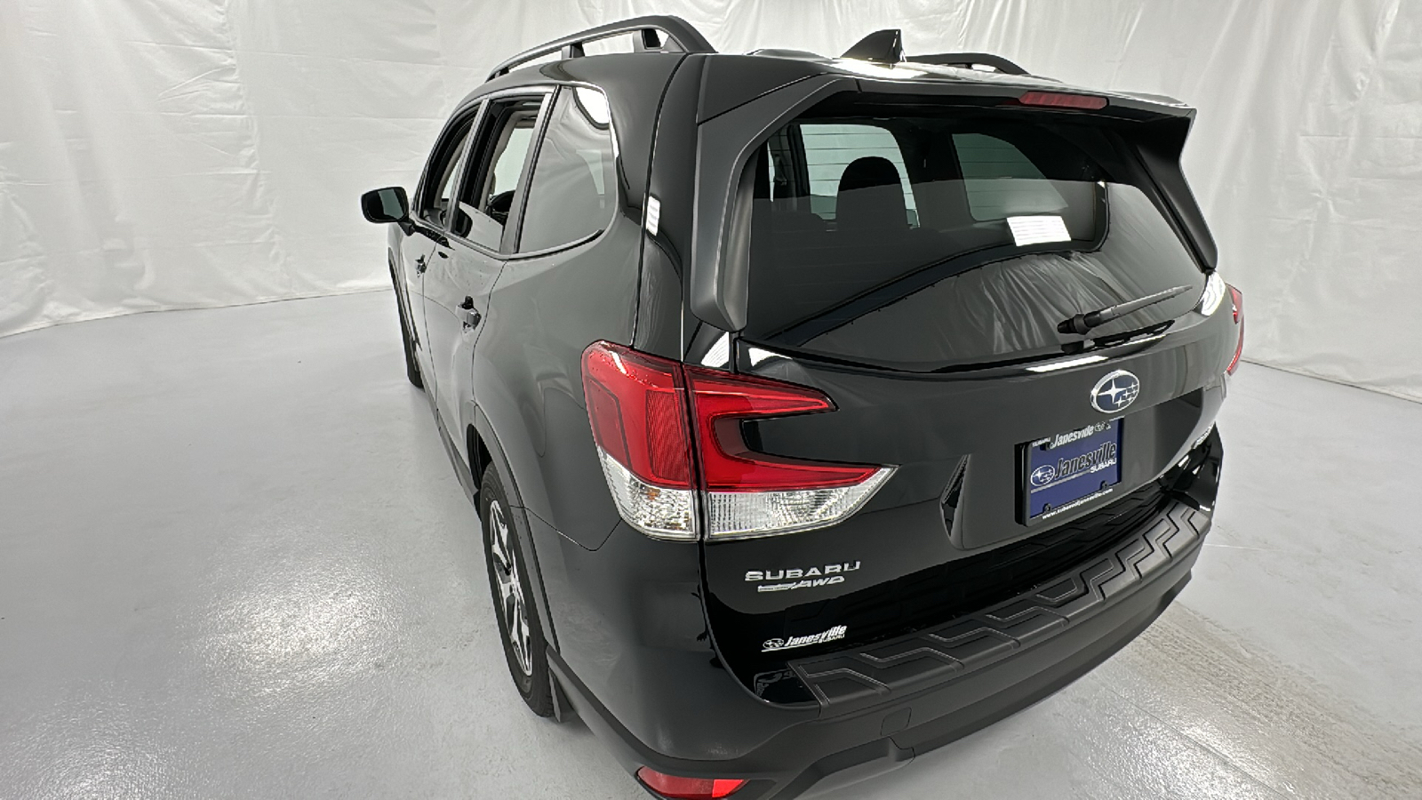2023 Subaru Forester Premium 5
