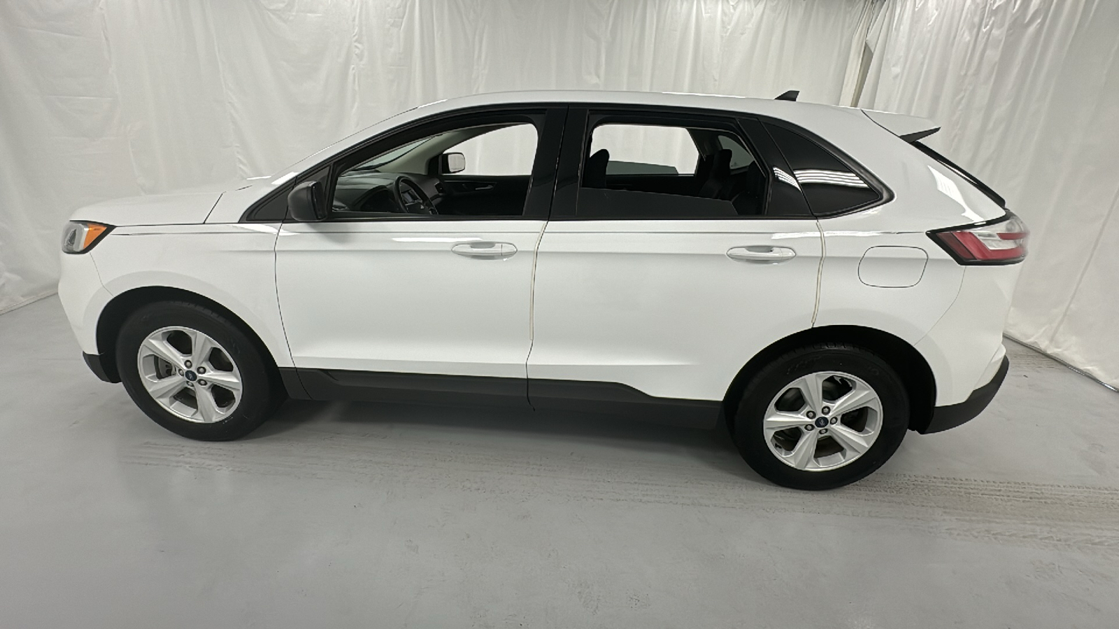 2019 Ford Edge SE 6