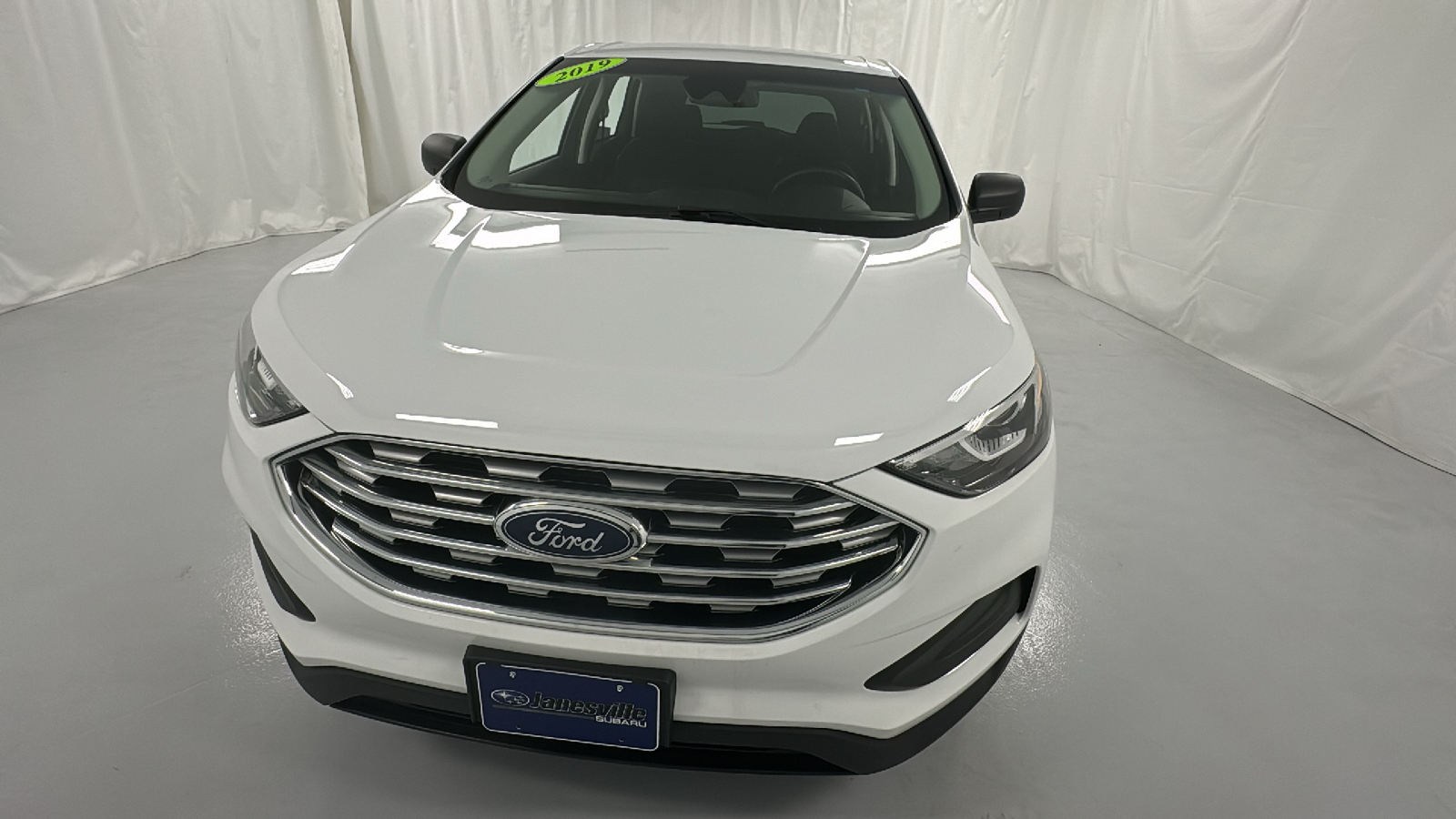 2019 Ford Edge SE 8