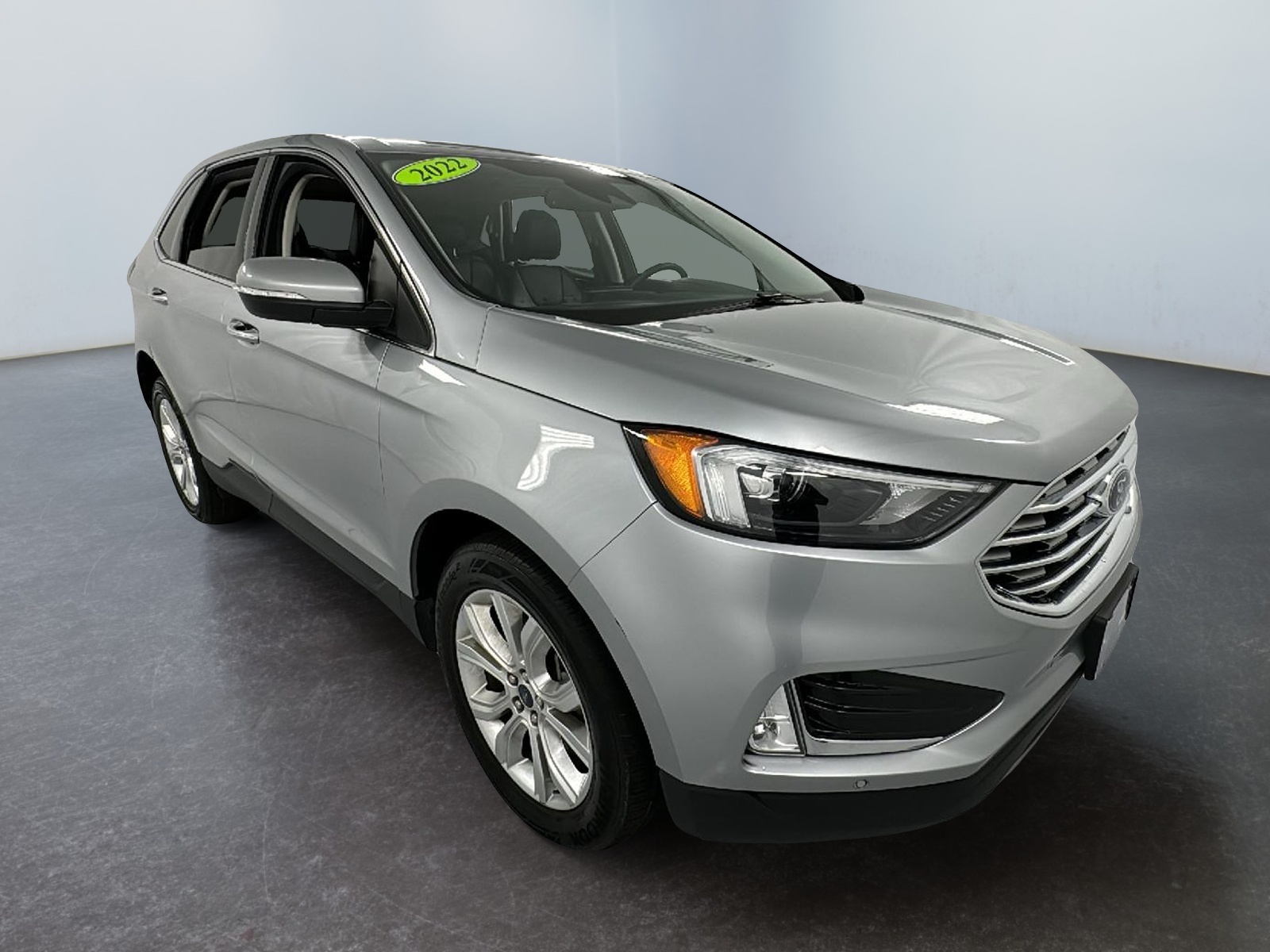 2022 Ford Edge Titanium 1