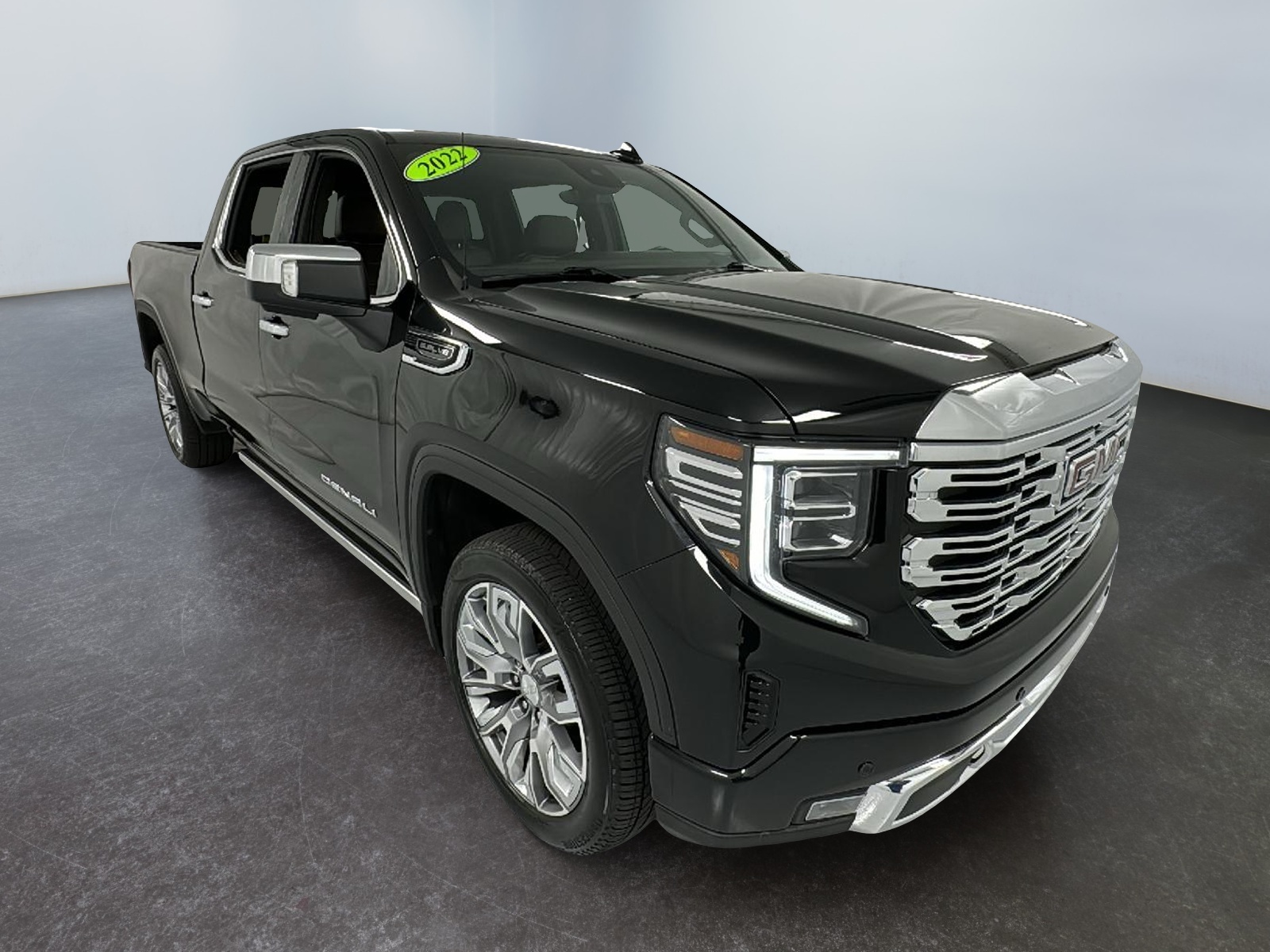 2022 GMC Sierra 1500 Denali 1