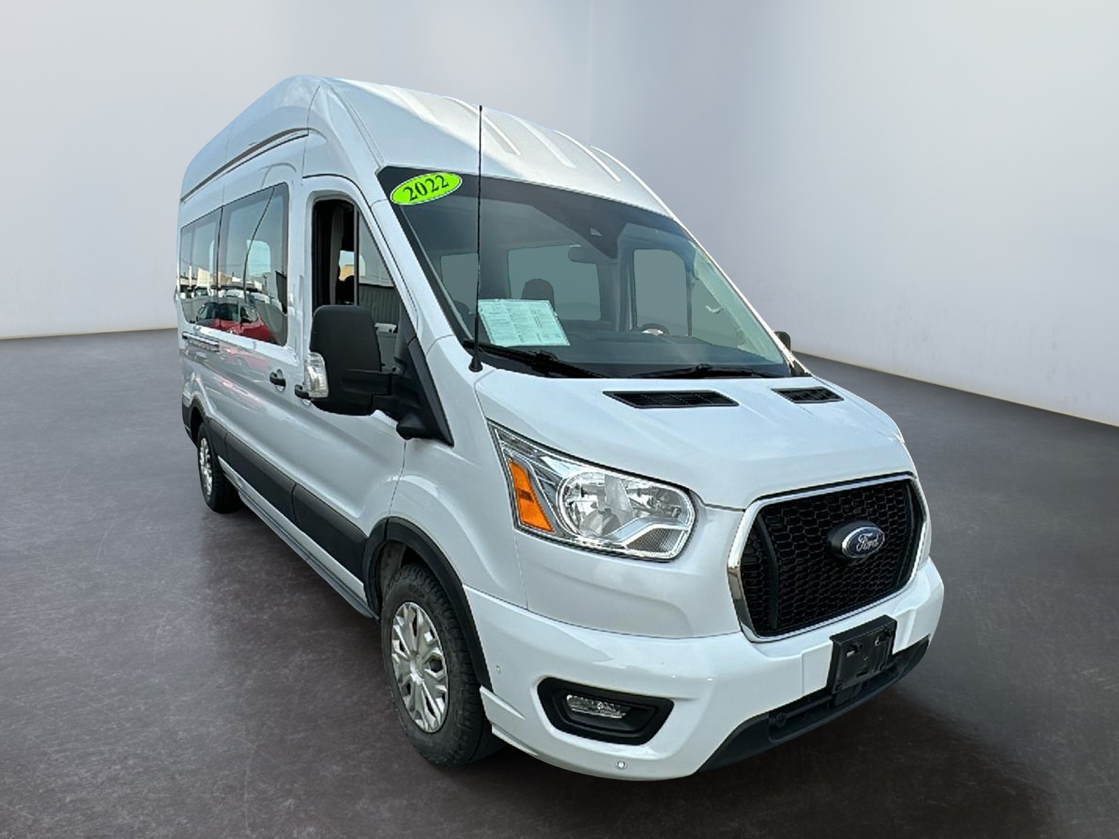 2022 Ford Transit-350 XLT 1