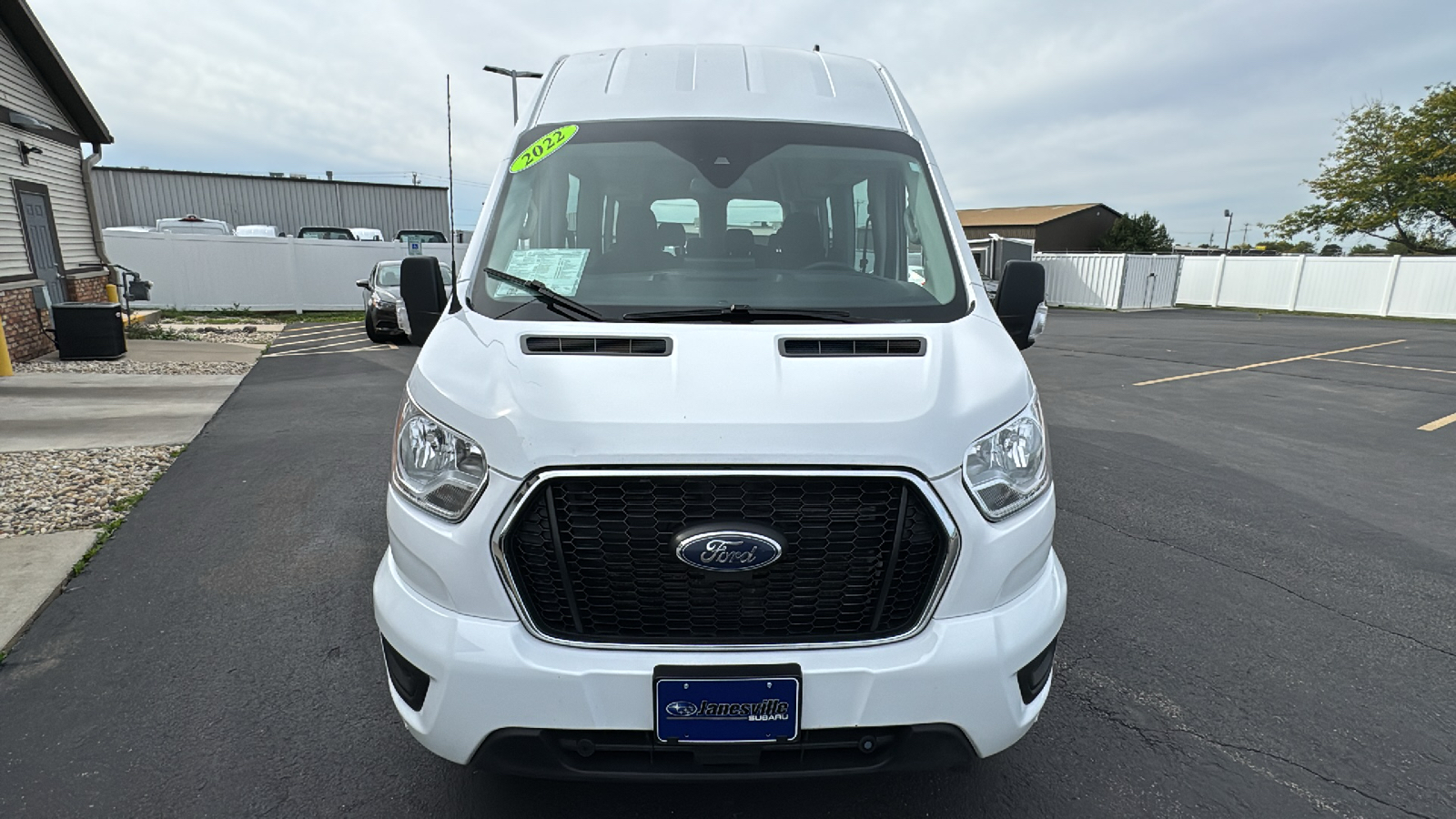 2022 Ford Transit-350 XLT 8