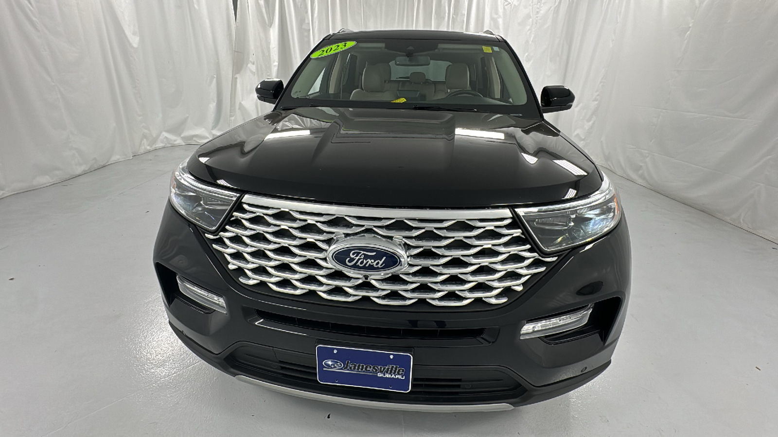 2023 Ford Explorer Platinum 8