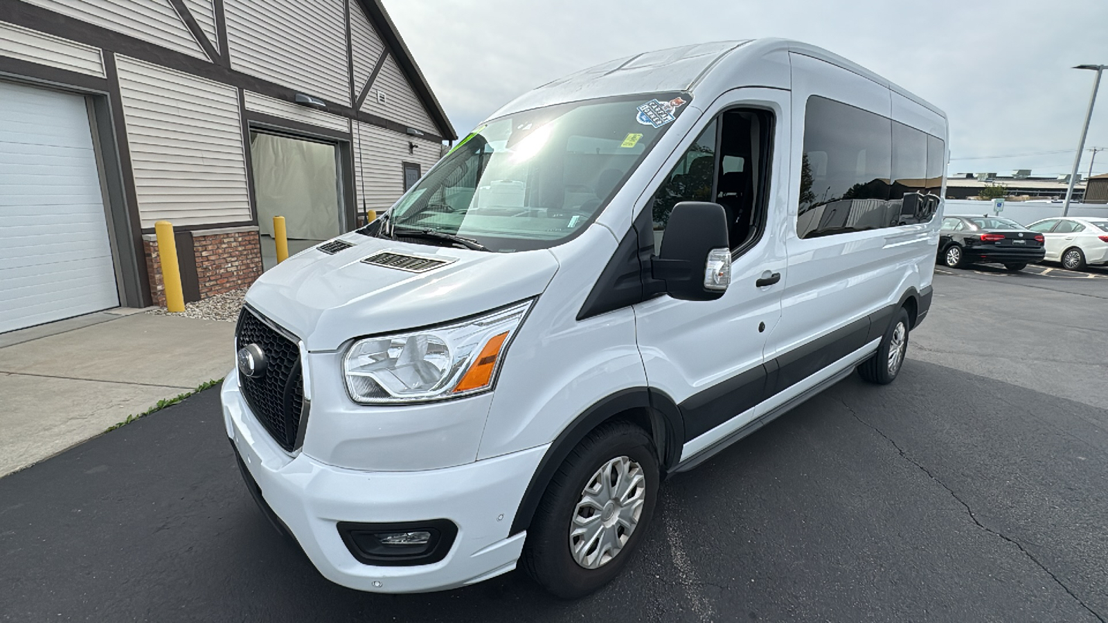 2021 Ford Transit-350 XLT 7