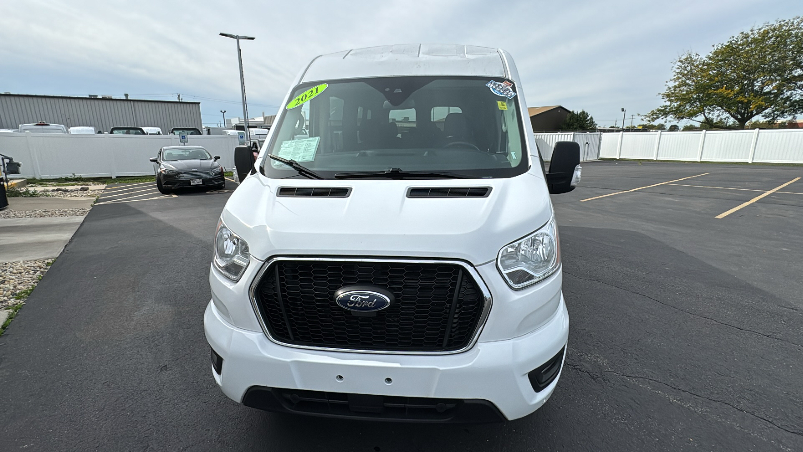 2021 Ford Transit-350 XLT 8