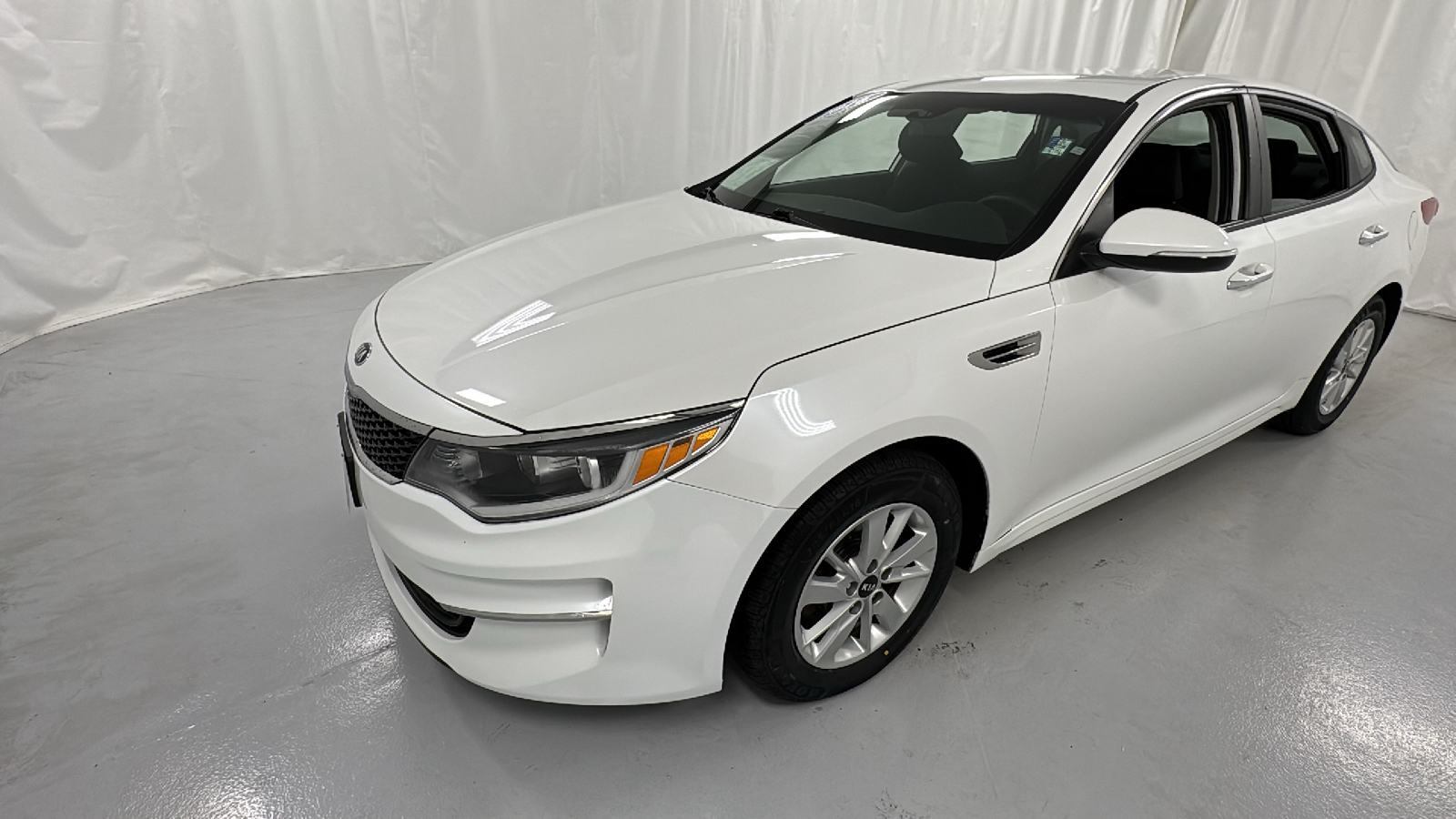 2016 Kia Optima LX 7