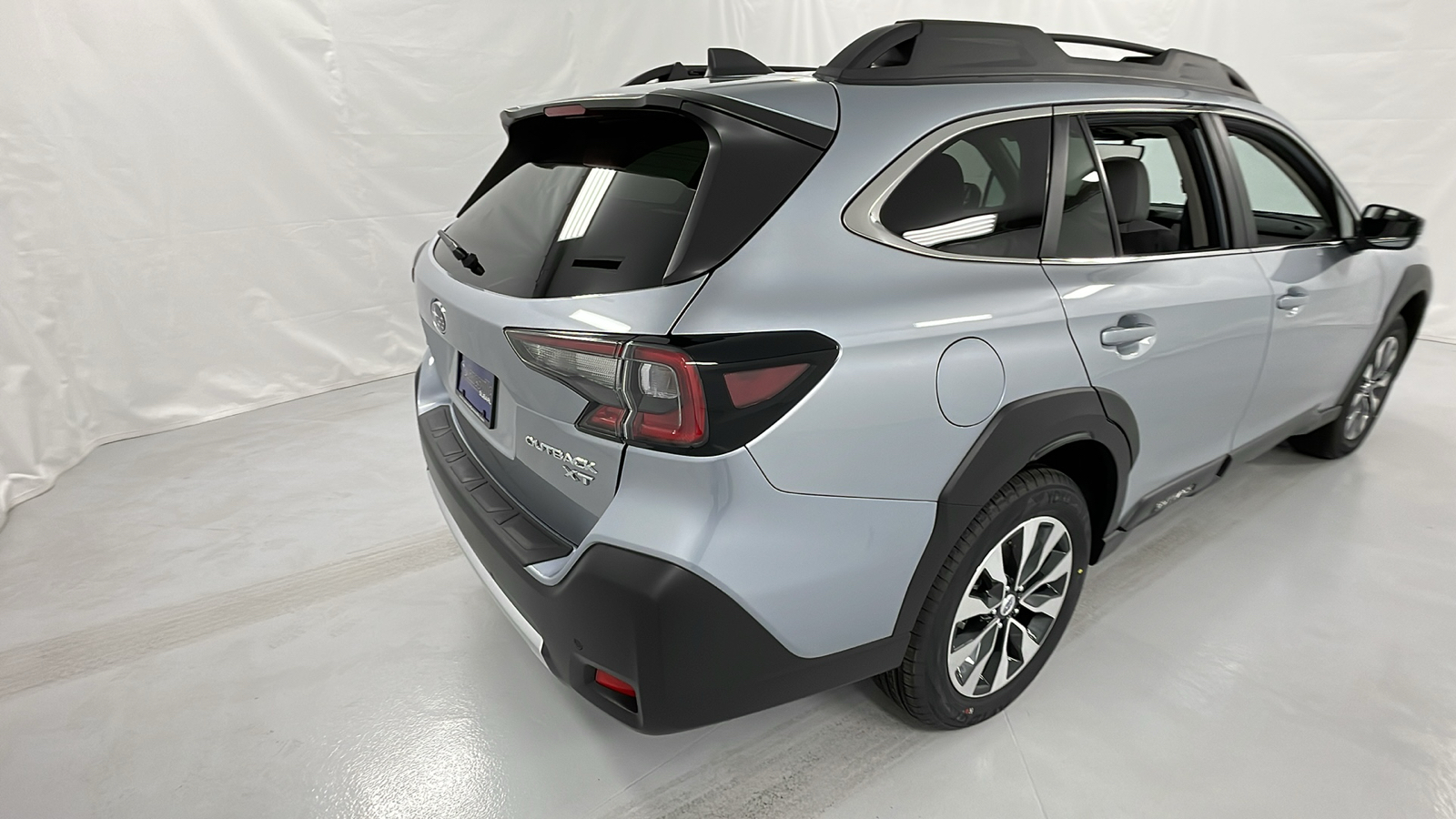 2024 Subaru Outback Limited XT 3