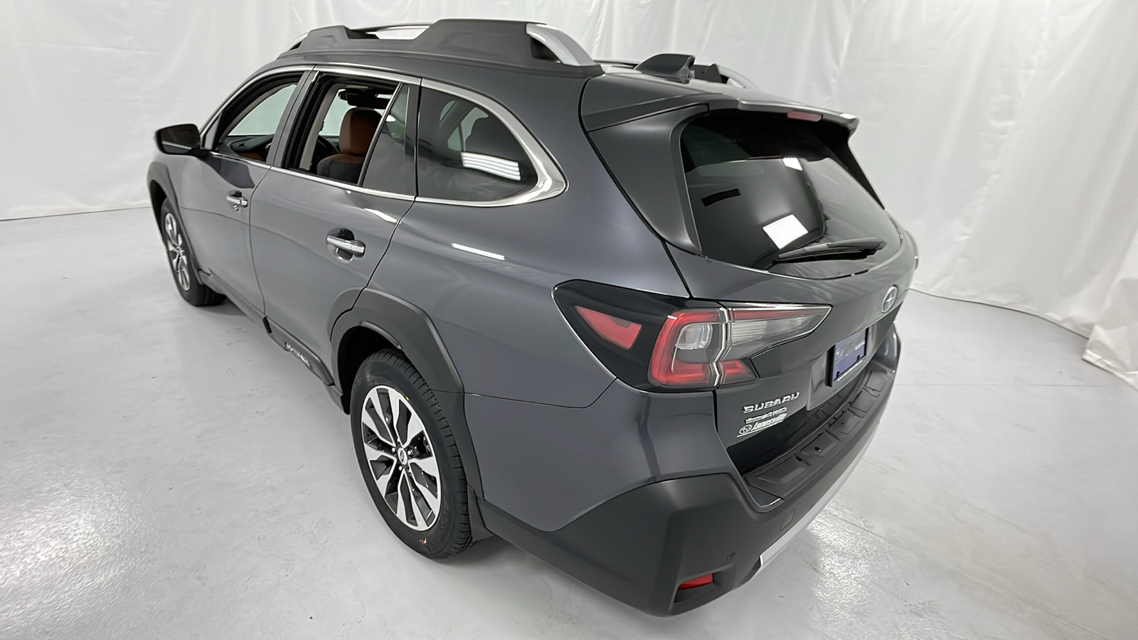 2024 Subaru Outback Touring XT 5