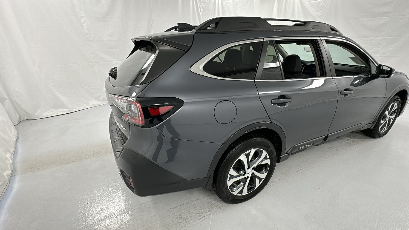 2022 Subaru Outback Limited 3