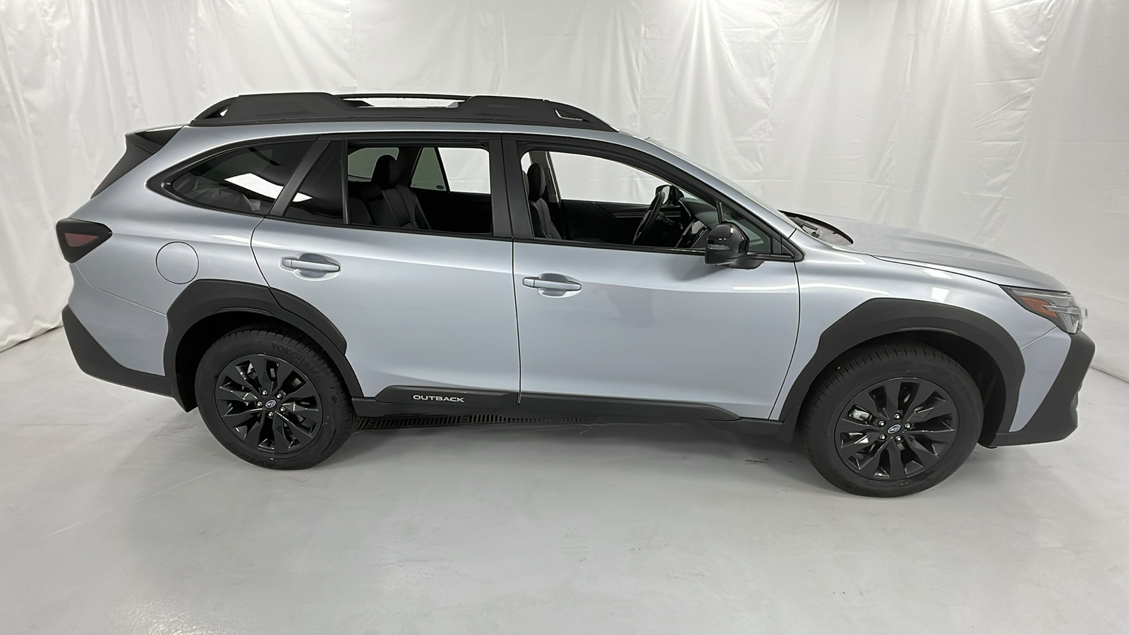 2024 Subaru Outback Onyx Edition XT 2