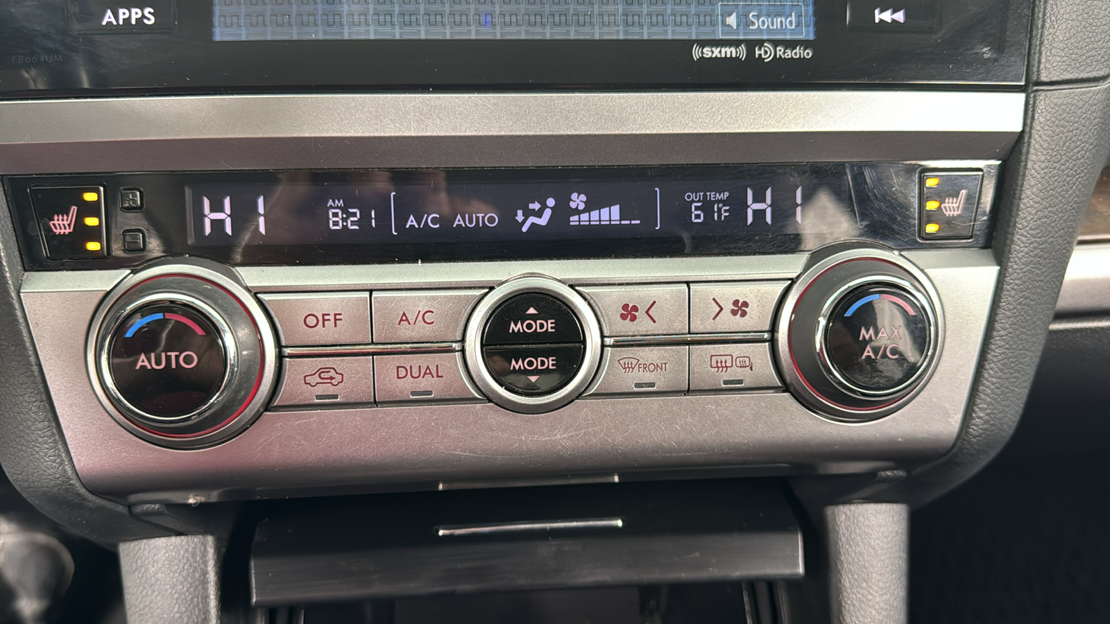 2015 Subaru Outback 2.5i 27