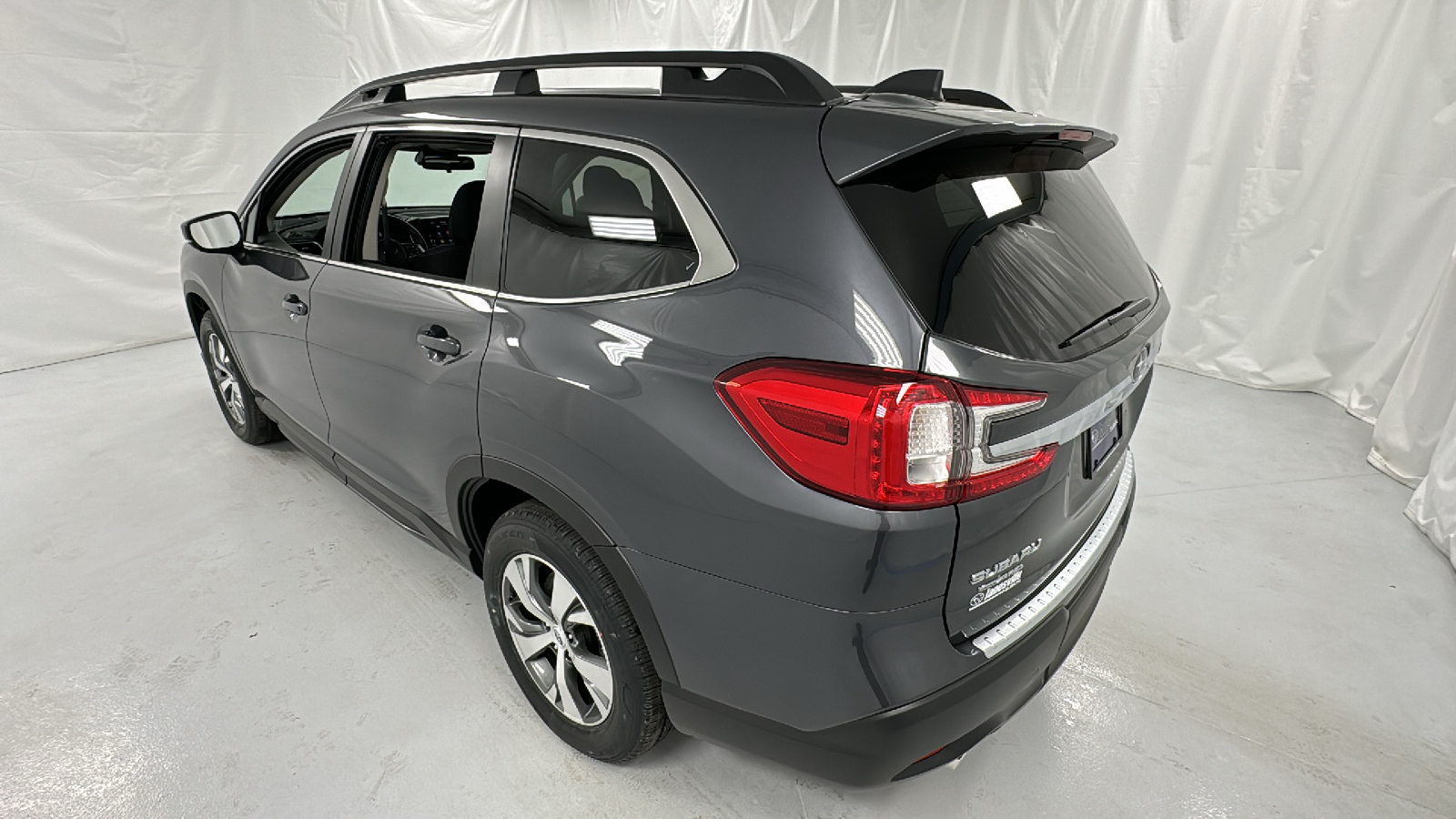 2024 Subaru Ascent Premium 5