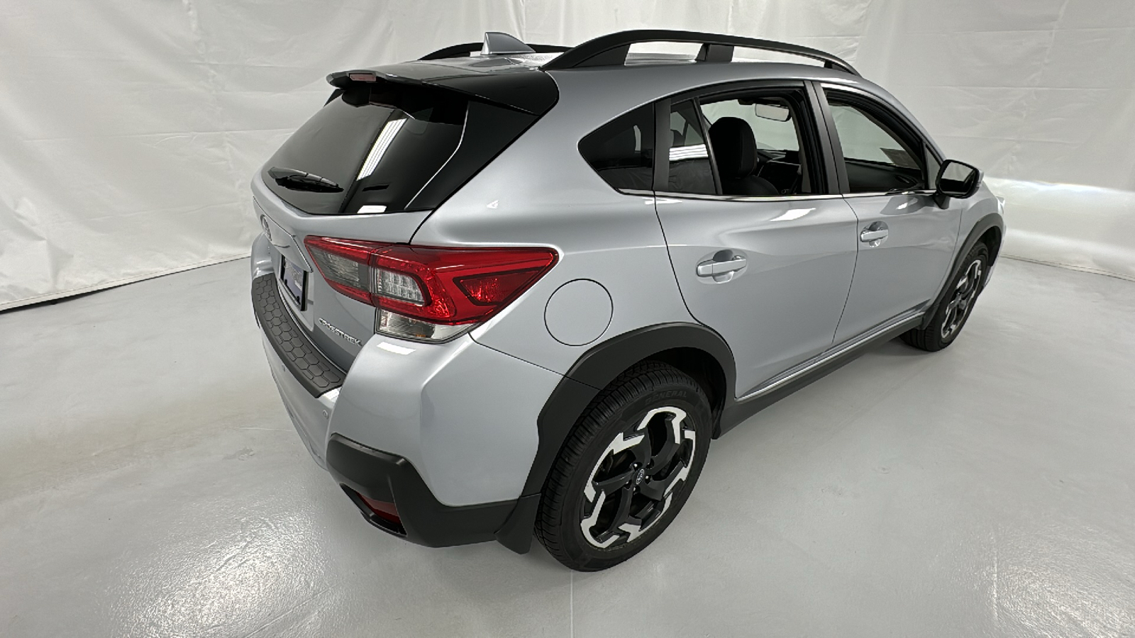 2023 Subaru Crosstrek Limited 3