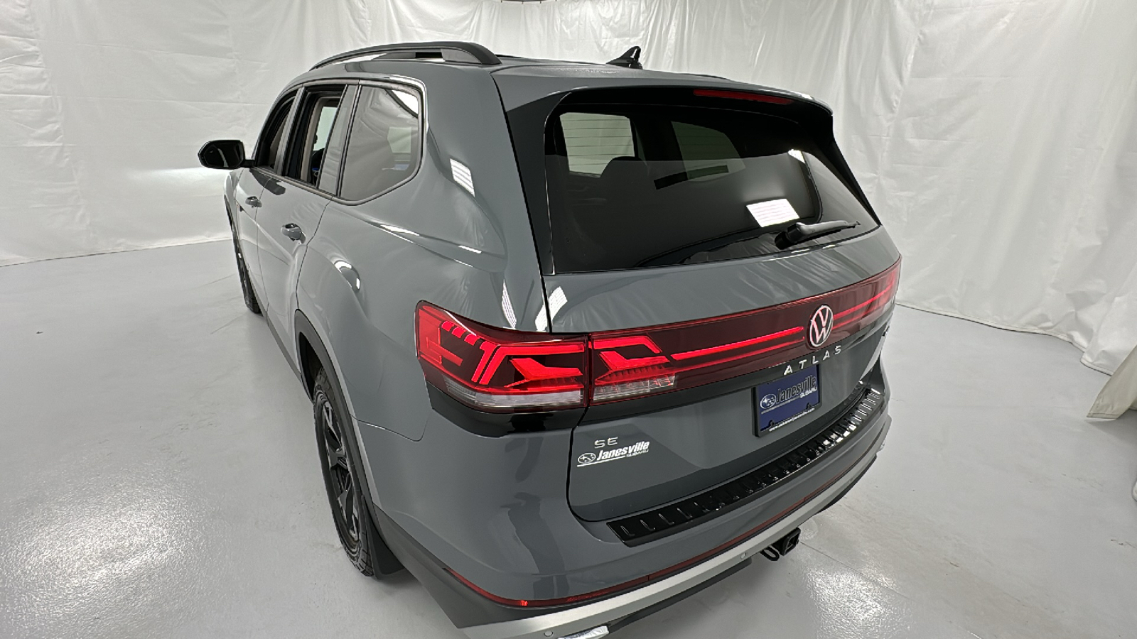 2024 Volkswagen Atlas 2.0T Peak Edition SE w/Technology 5